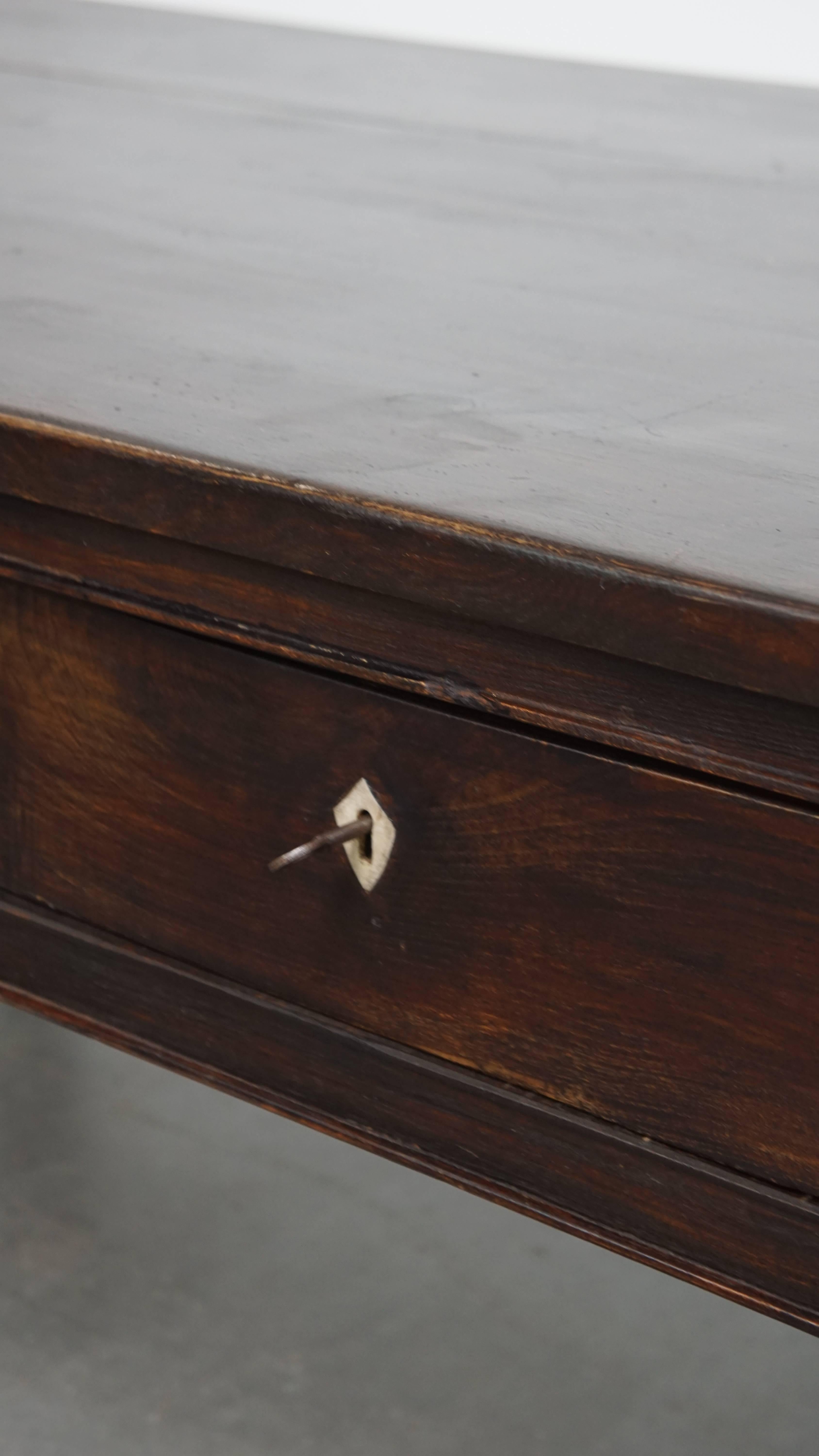 Table basse ancienne en châtaignier du sud de l'Europe avec 2 tiroirs en vente 2