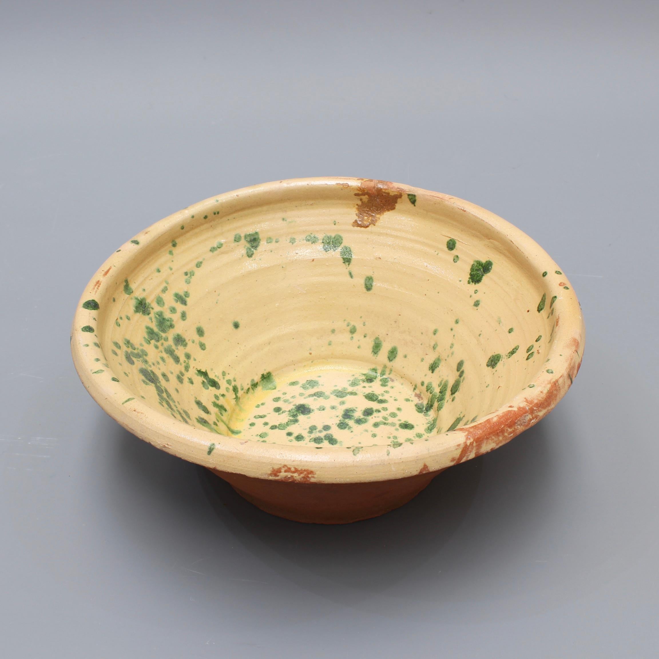 Antique Southern Italian Earthenware Passata Bowls 'Early 20th Century', Small In Fair Condition In London, GB