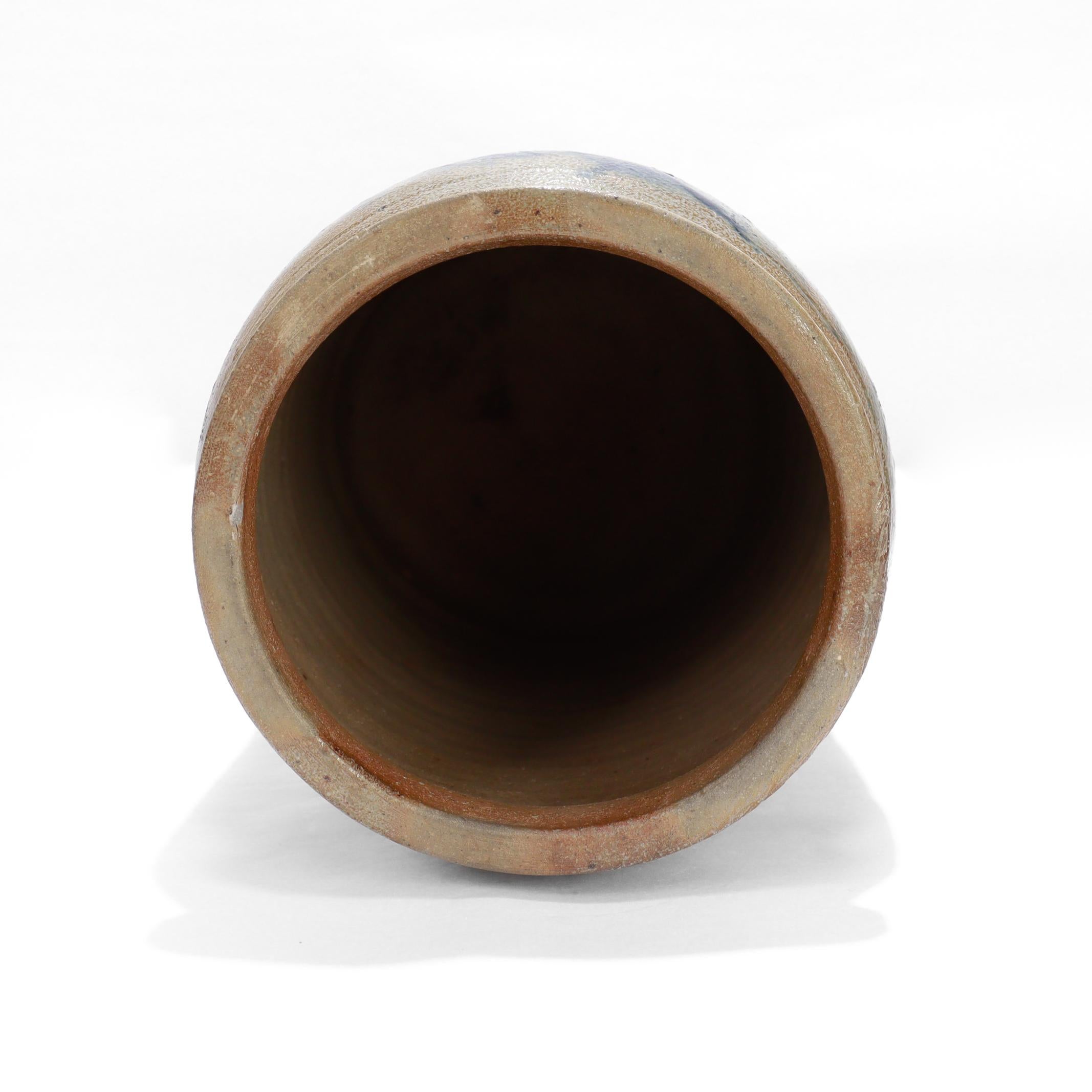 Antike Southern/Mid-Atlantic 1/2 Gal blau dekoriert Salz glasiert Steingut Crock im Angebot 1
