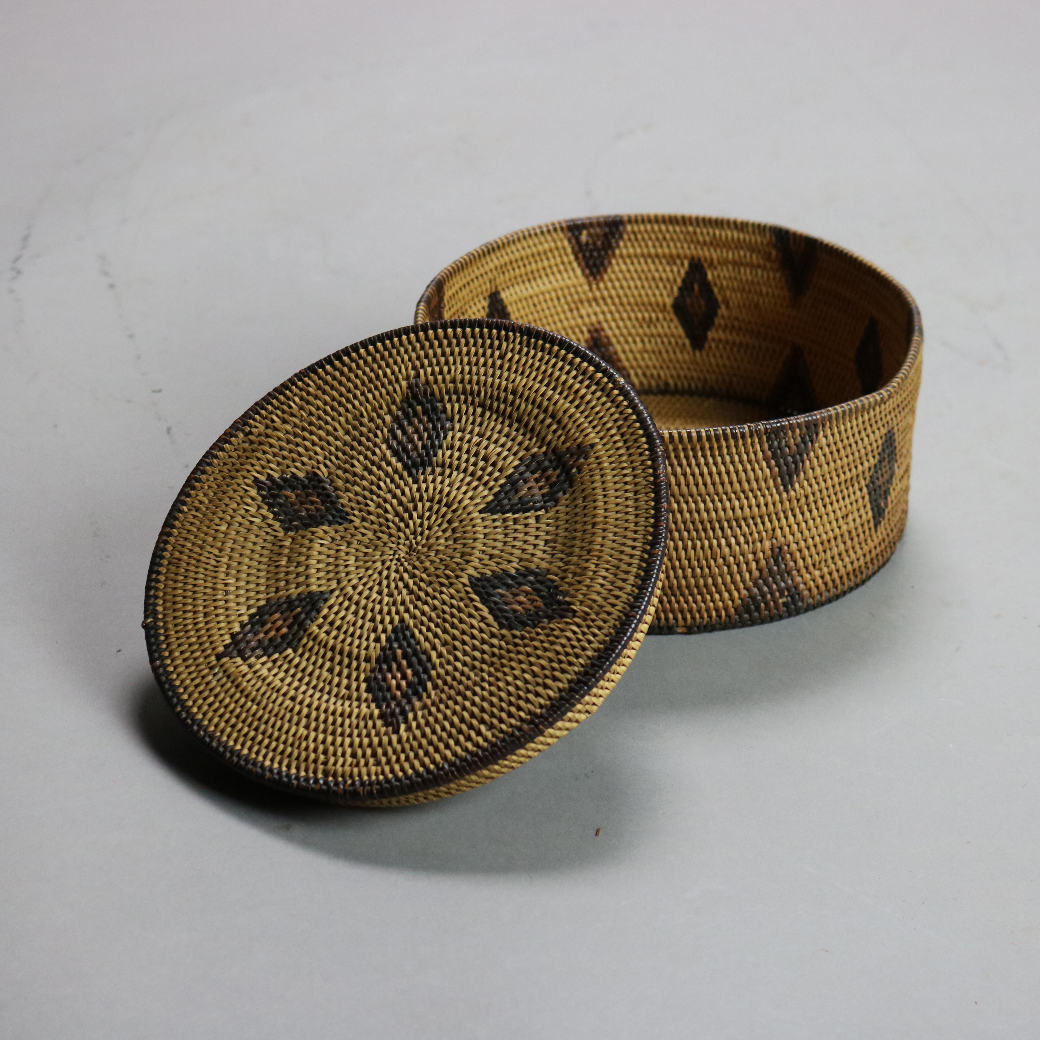 20th Century Antique Southwest Native American Indian Navajo Lidded Reed Basket C1920