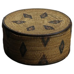 Antique Southwest Native American Indian Navajo Lidded Reed Basket C1920