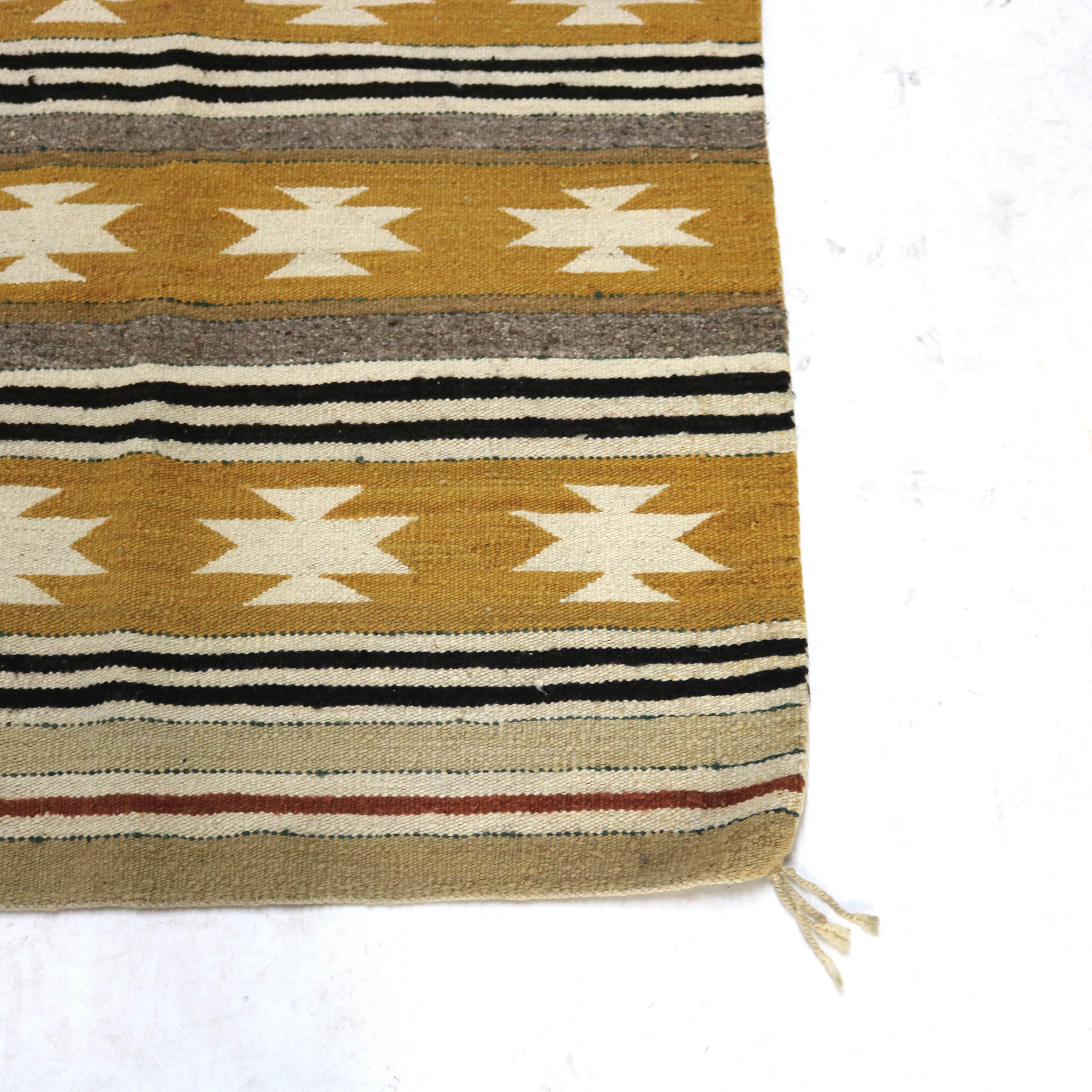 Amérindien Tapis ancien en laine tissée du sud-ouest américain C1930 en vente