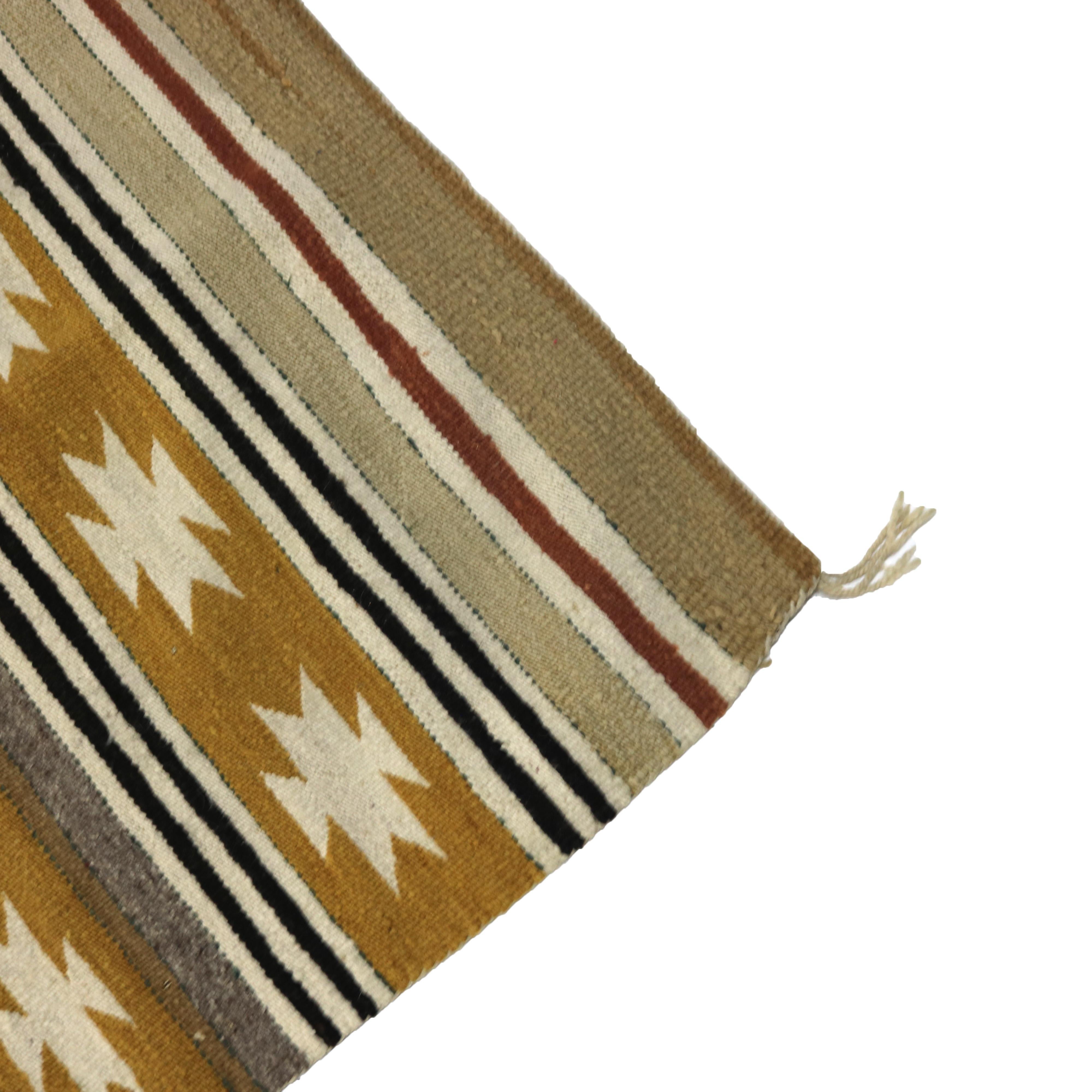 Tissage Tapis ancien en laine tissée du sud-ouest américain C1930 en vente