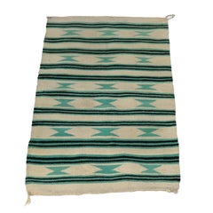 Ancien tapis amérindien du Sud-Ouest tissé en laine avec rayures, vers 1930