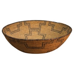 Antique Southwestern Large Woven Reed Navajo Indian Basket Circa 1920
