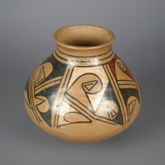 Antique Southwestern Navajo Pottery Vase, Circa 1930