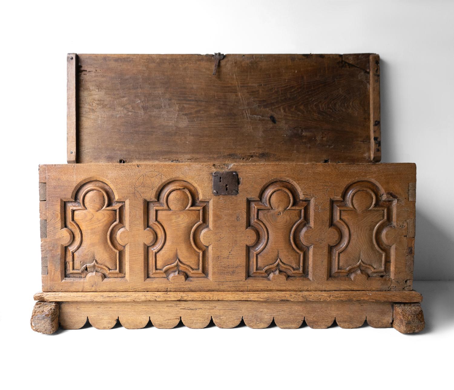 Antique Spanish Baroque Carved Elm Blanket Box Coffer, 17th Century Chest  5