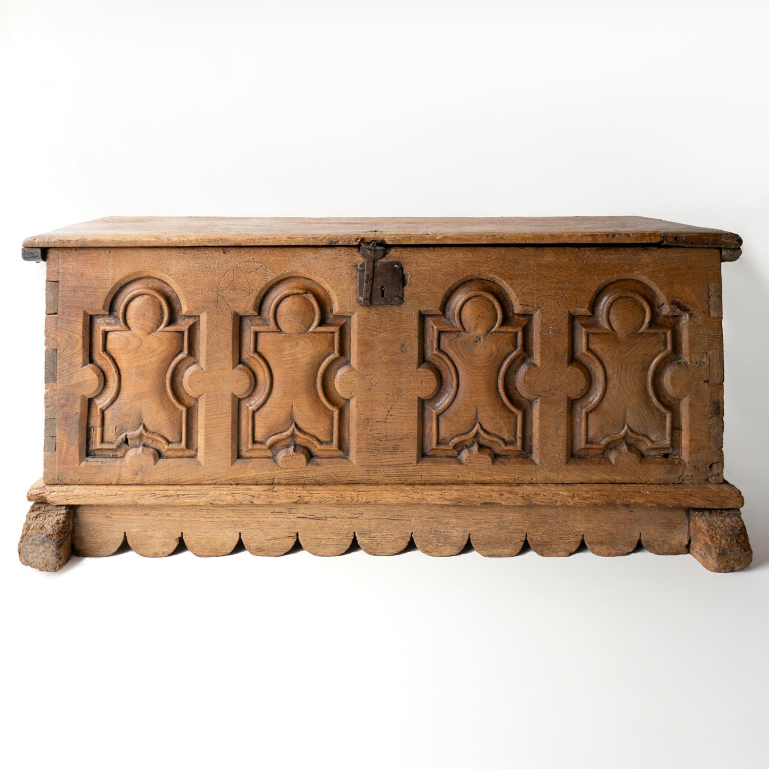 Antique Spanish Baroque Carved Elm Blanket Box Coffer, 17th Century Chest  In Good Condition In Bristol, GB