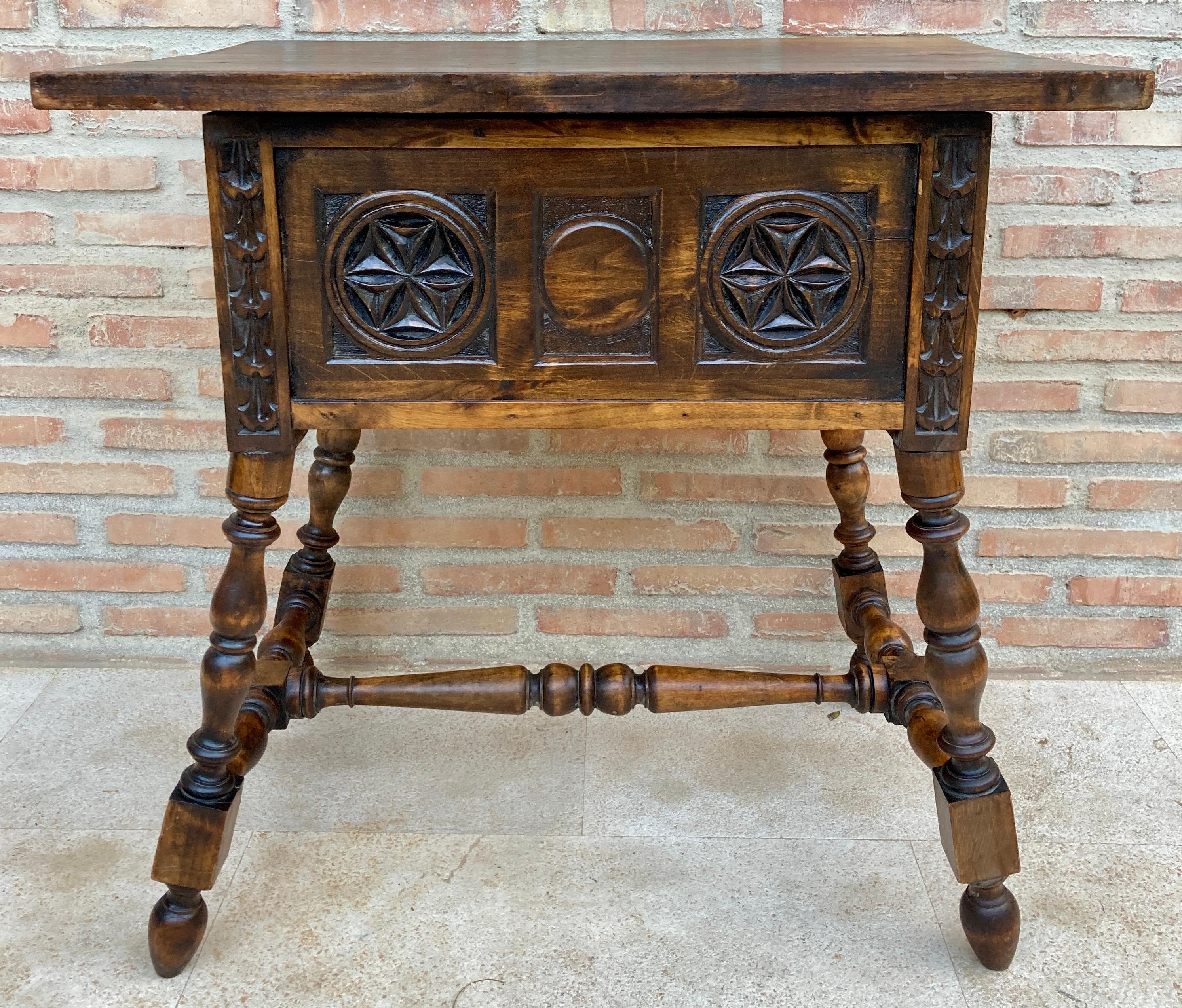 Antique Spanish Baroque Walnut Side Table with Carved Frame, 1890s In Good Condition For Sale In Miami, FL