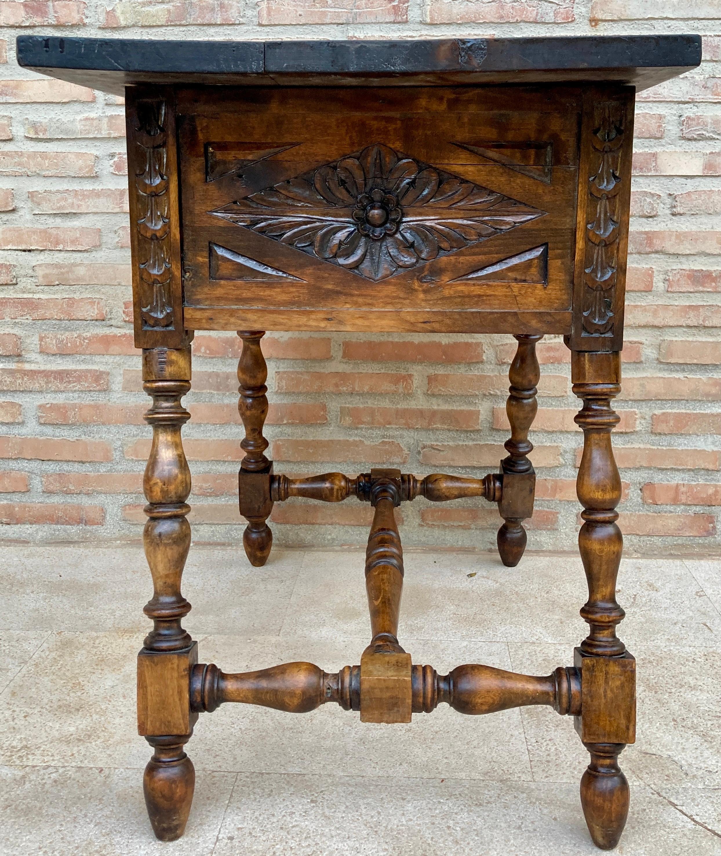 Antique Spanish Baroque Walnut Side Table with Carved Frame, 1890s For Sale 1