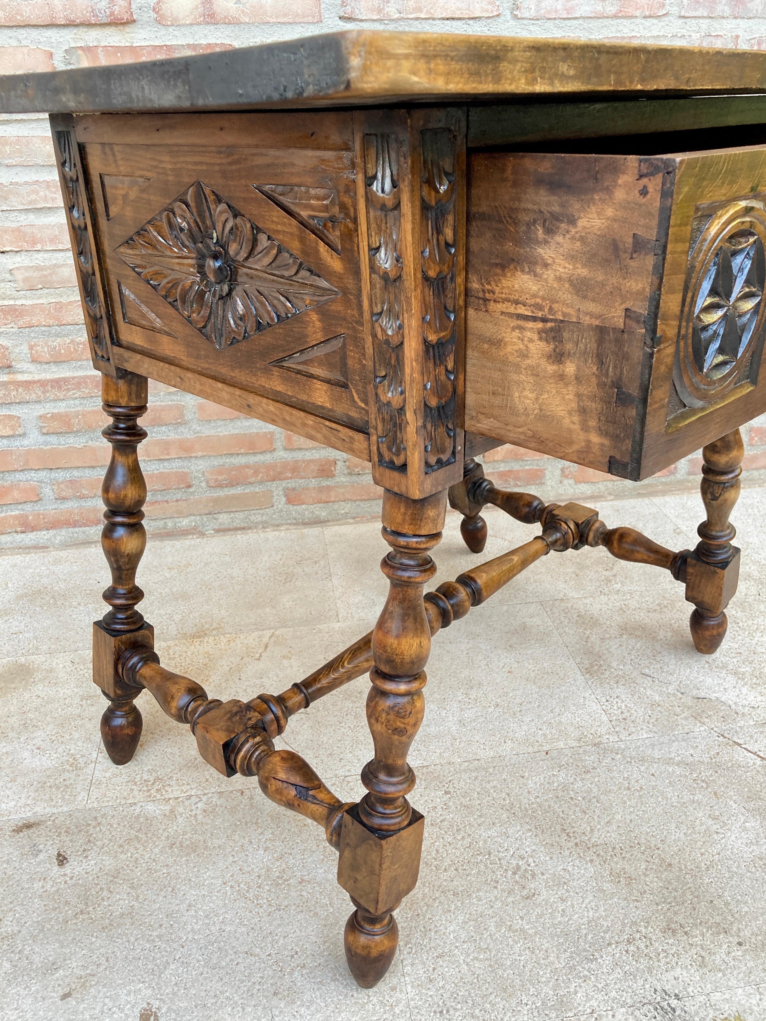 Antique Spanish Baroque Walnut Side Table with Carved Frame, 1890s For Sale 3