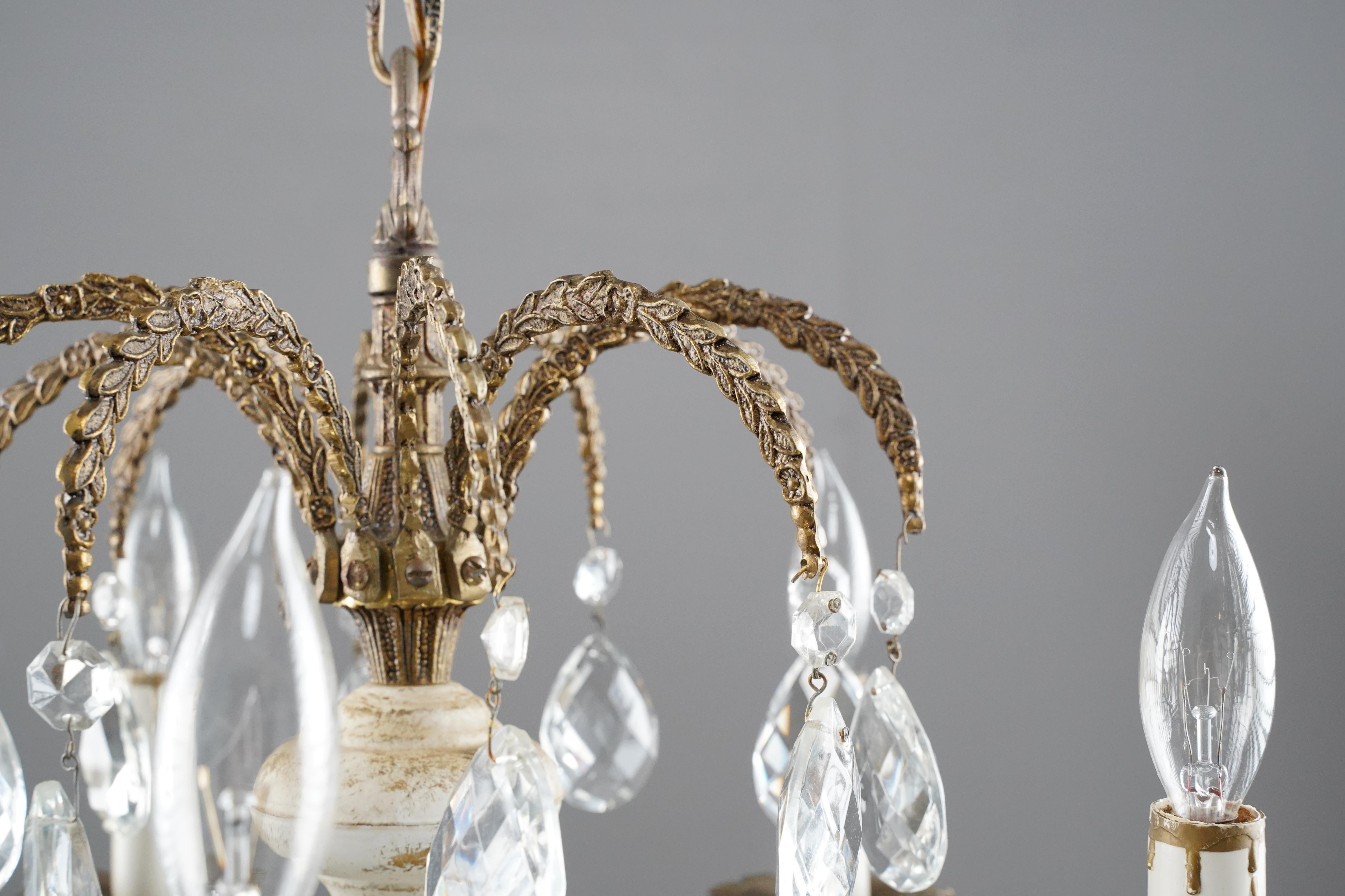 Araña española antigua de latón y cristal de 5 brazos en venta 5