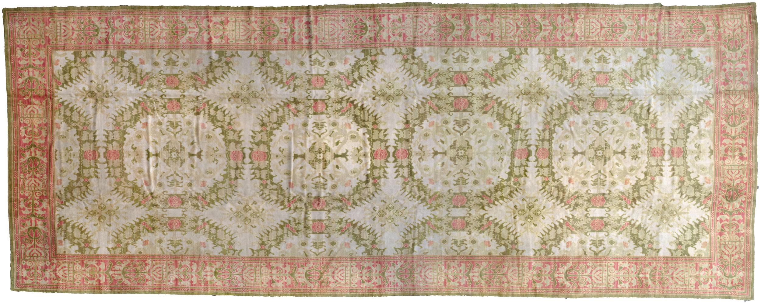 Antique Spanish Carpet For Sale 5