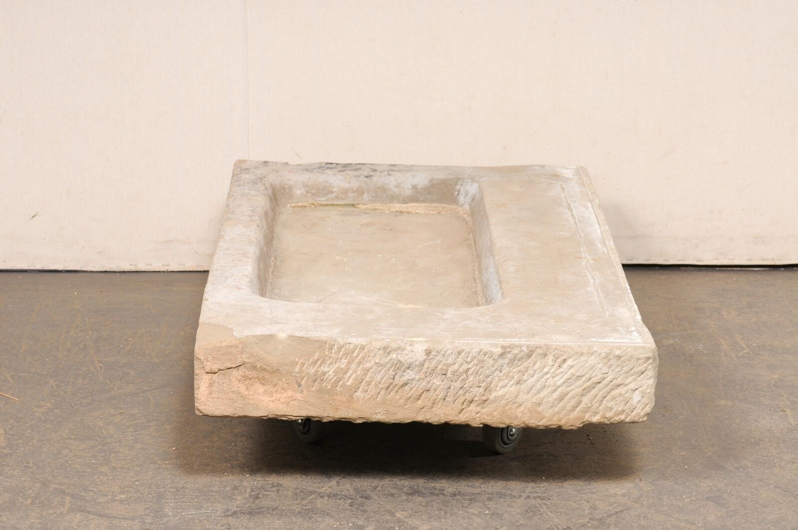 Fregadero Español Antiguo de Piedra Tallada con Pila Superfina, Tamaño XL en venta 3