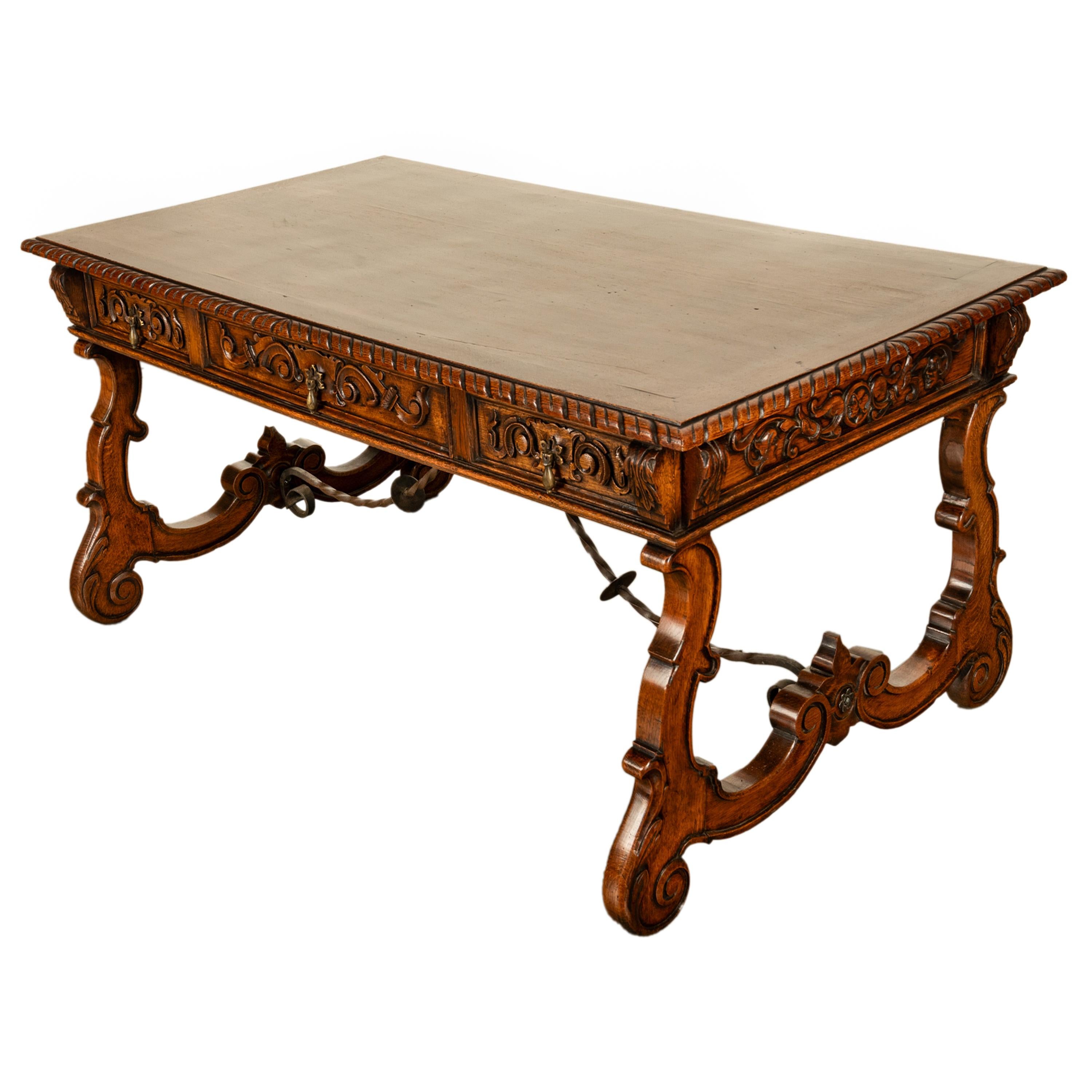 Antico tavolo barocco spagnolo intagliato in legno di noce per scrivania e cavalletto 1880 in vendita 2