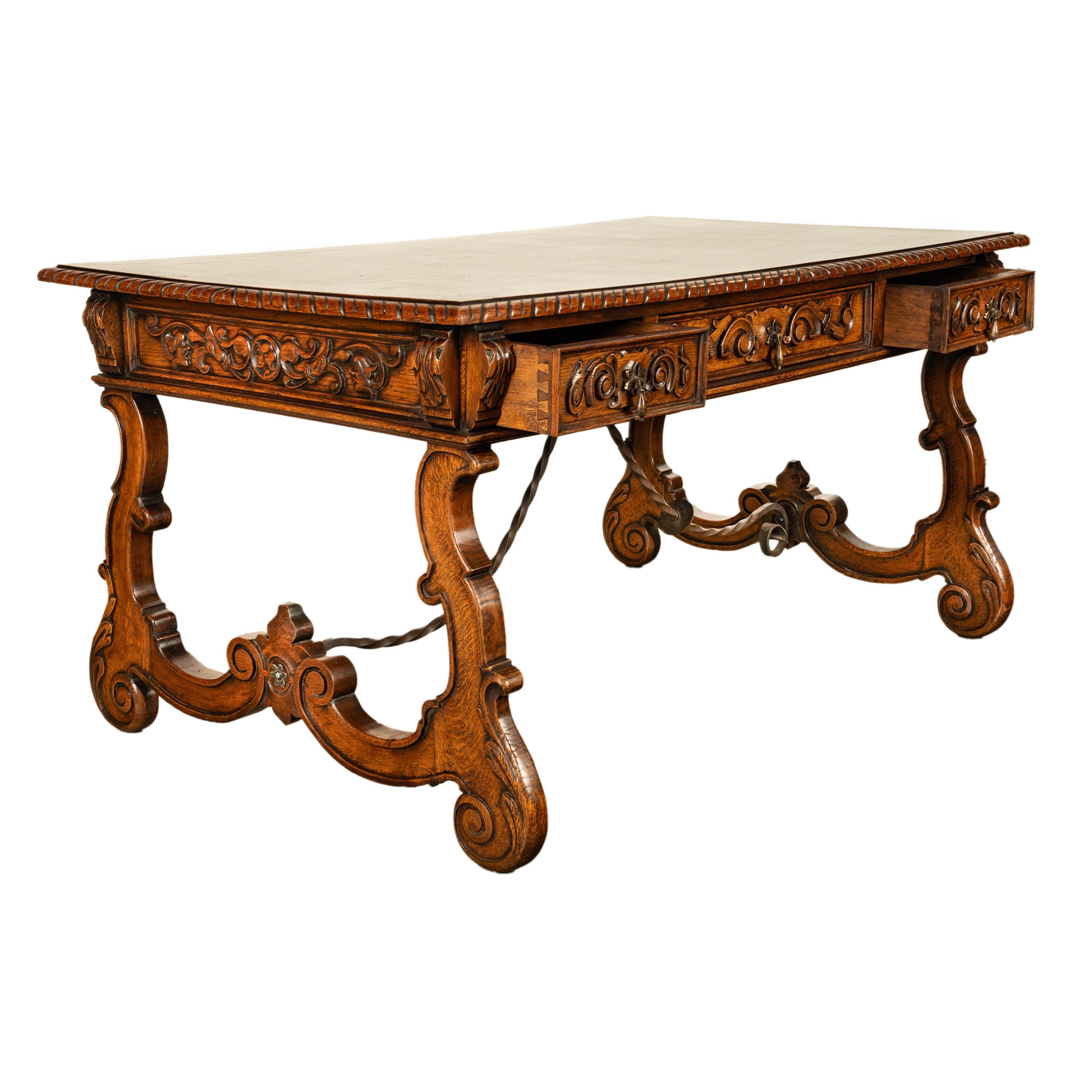 Antico tavolo barocco spagnolo intagliato in legno di noce per scrivania e cavalletto 1880 in vendita 5