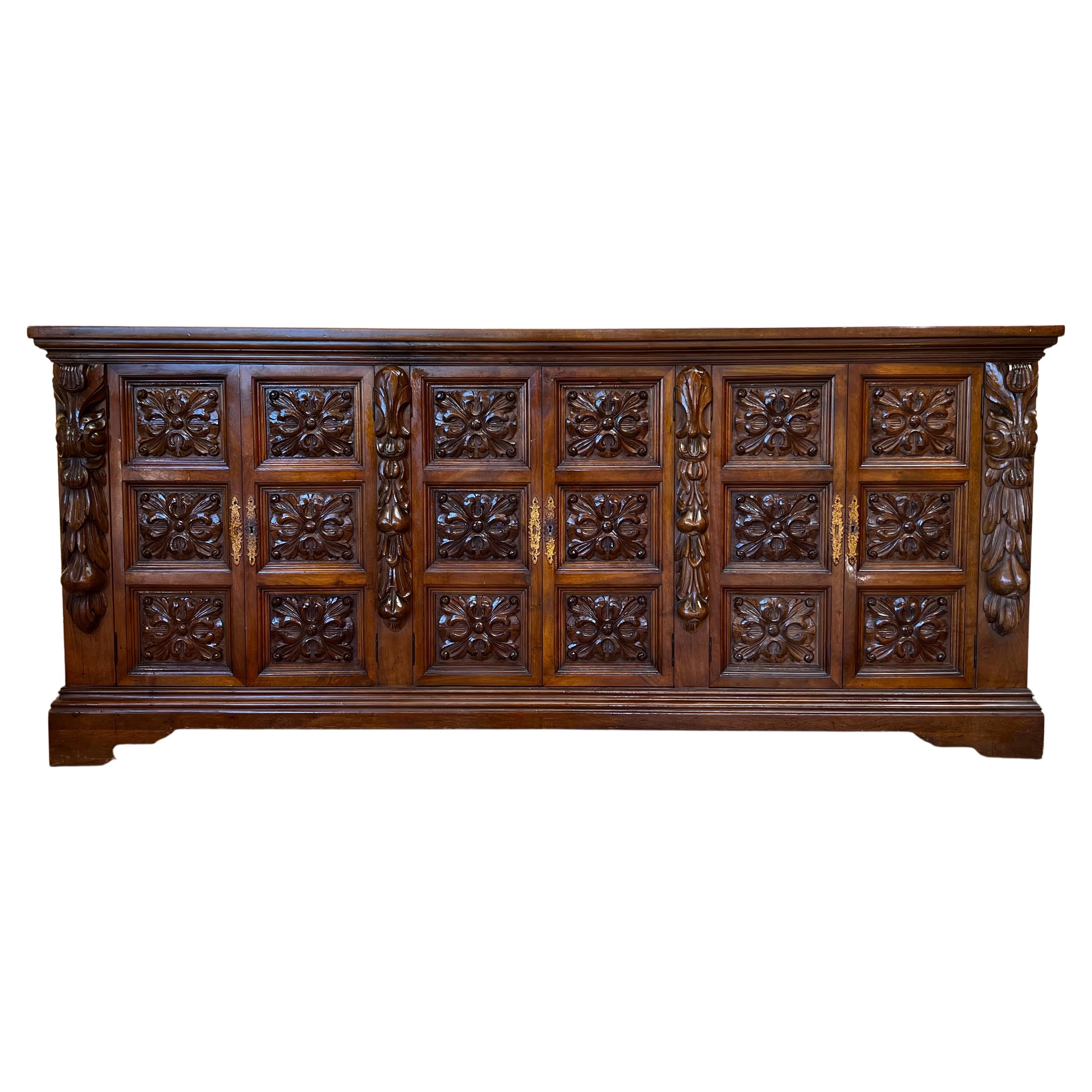 Antique Spanish Carved Walnut Sideboard with Florals Reliefs, circa 1870-1880