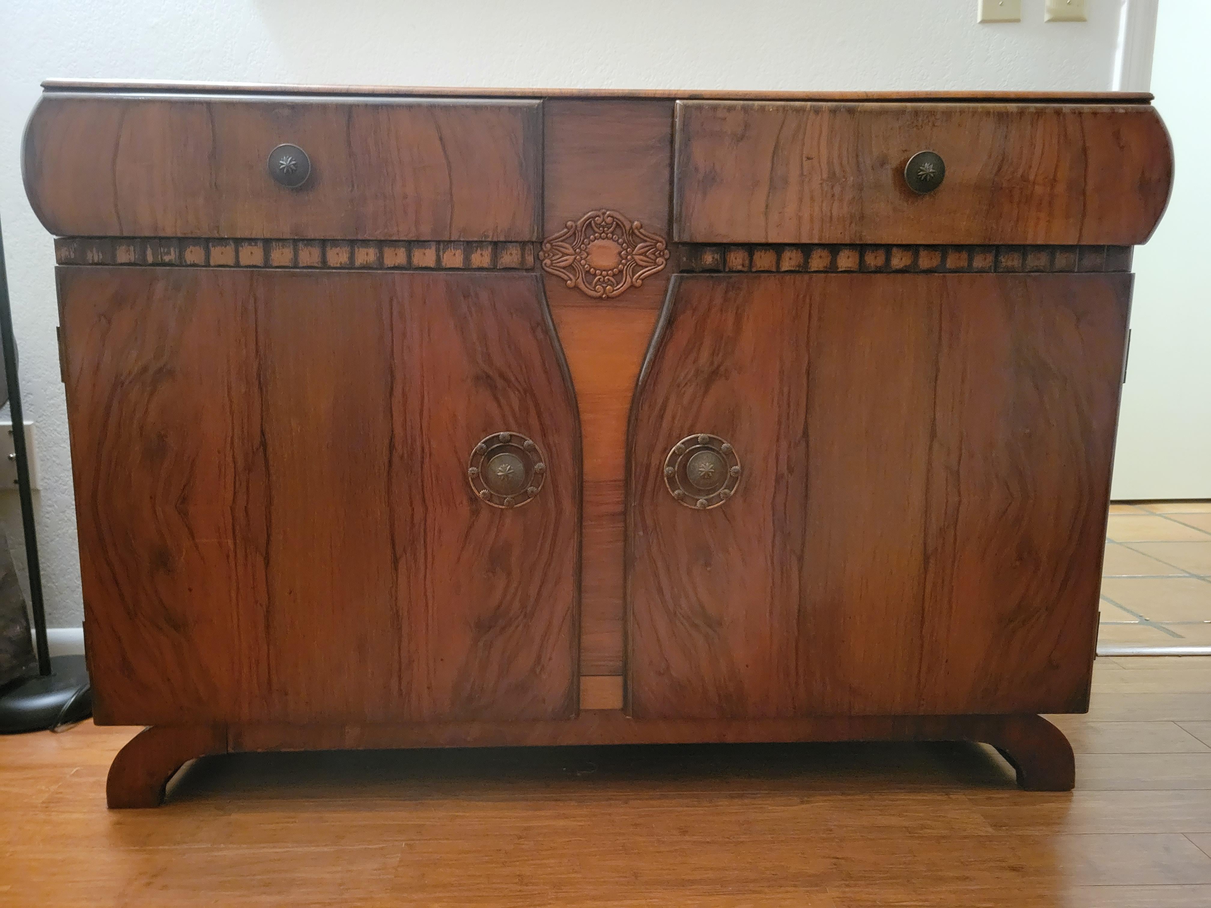 Commode, buffet et coffre à couvertures espagnols anciens Bon état - En vente à Phoenix, AZ