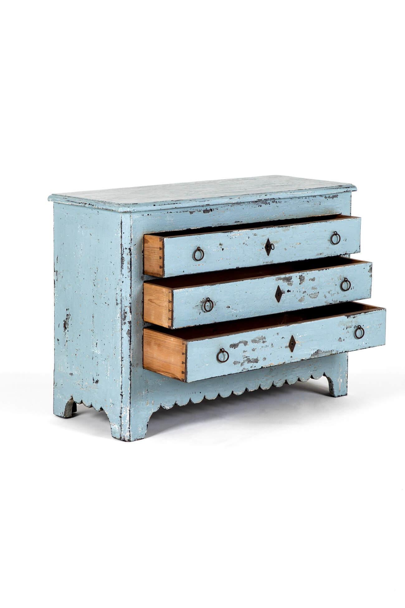 Antique Spanish Chest of Drawers in Blue For Sale 7
