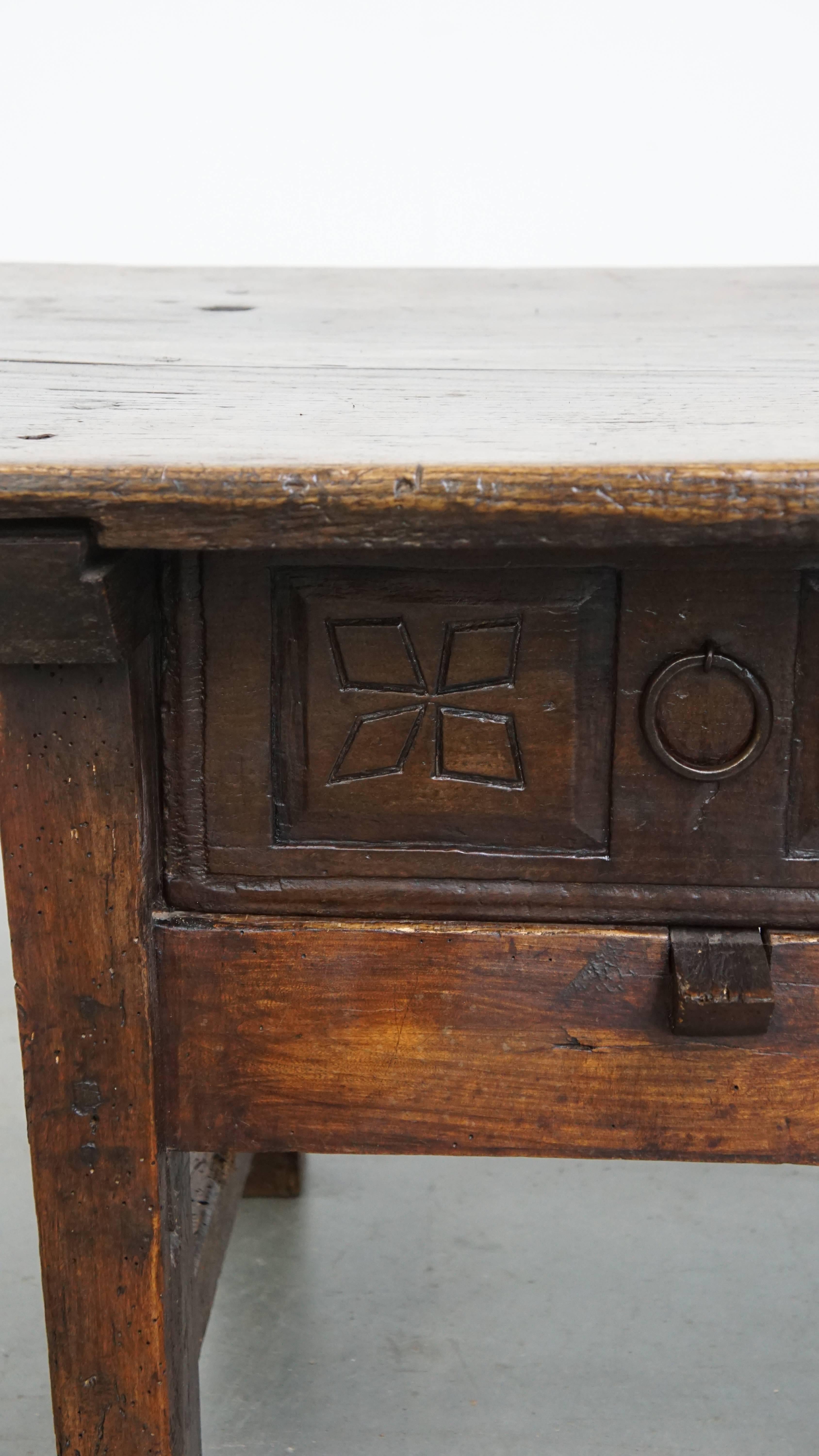 Wood Antique Spanish Coffee Table from the 17th Century with Two Drawers For Sale