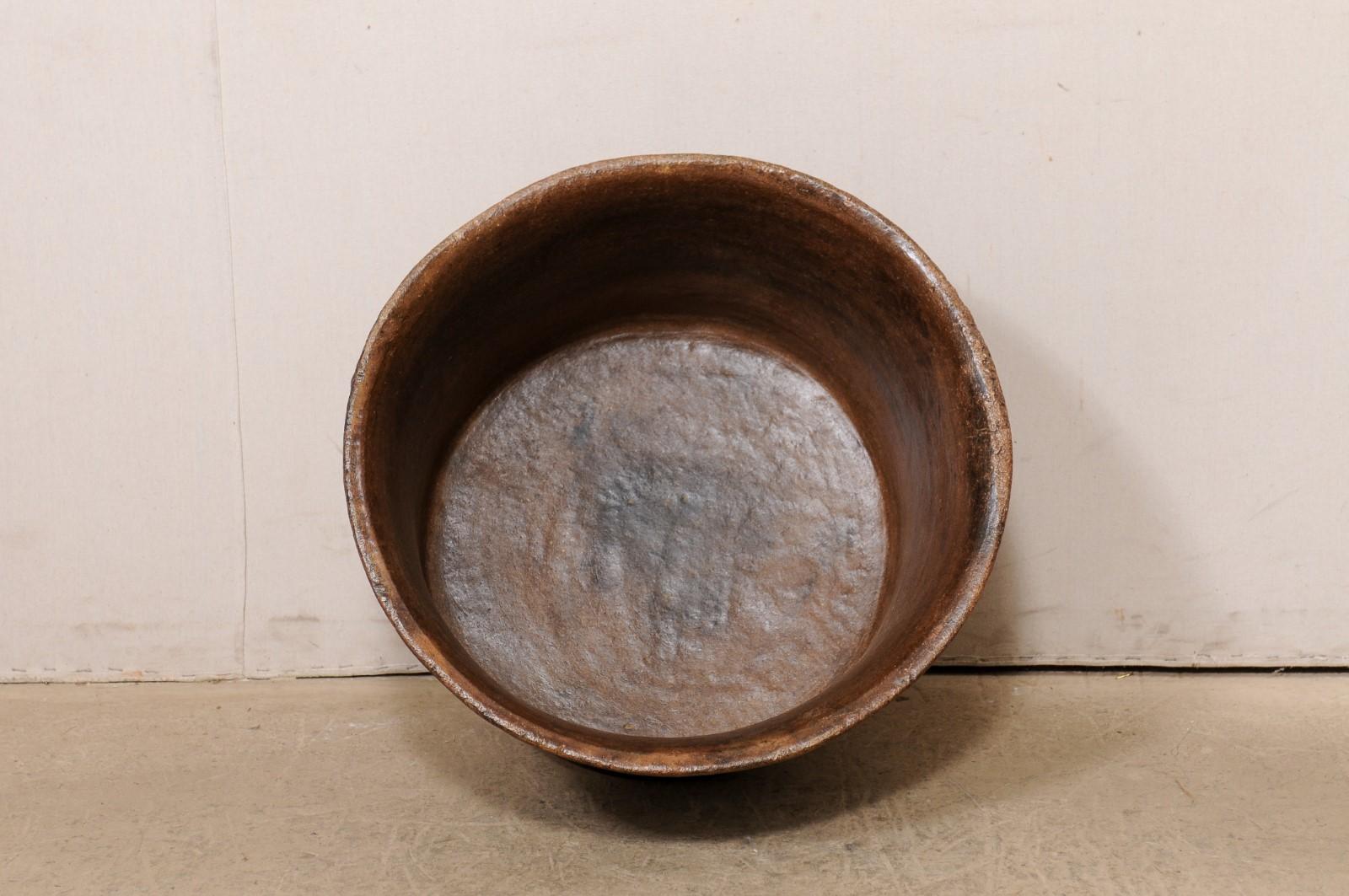 Antique Spanish Colonial Clay Cooking Pot from Guatemala, w/ Yummy Old Patina! For Sale 3