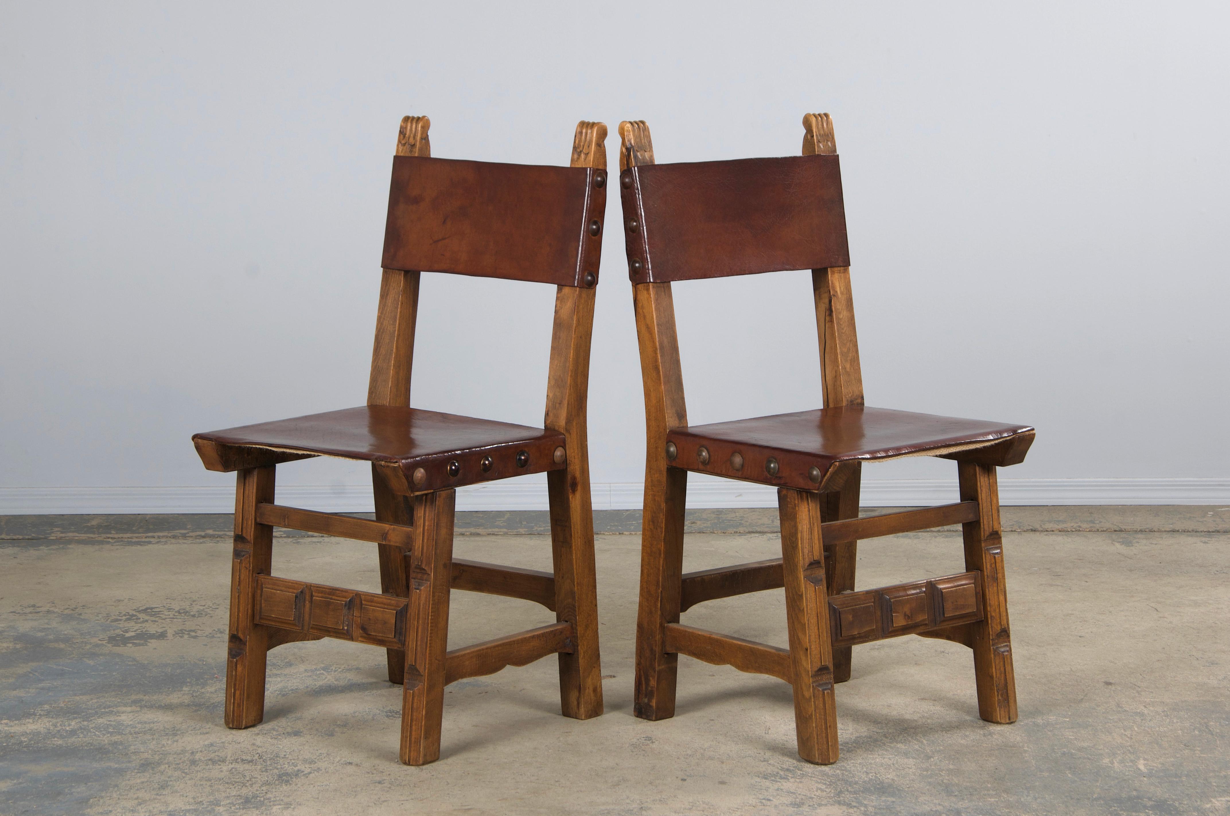 Antique Spanish Colonial Oak Dining Chairs W/ Brown Leather - Set of 8 For Sale 9