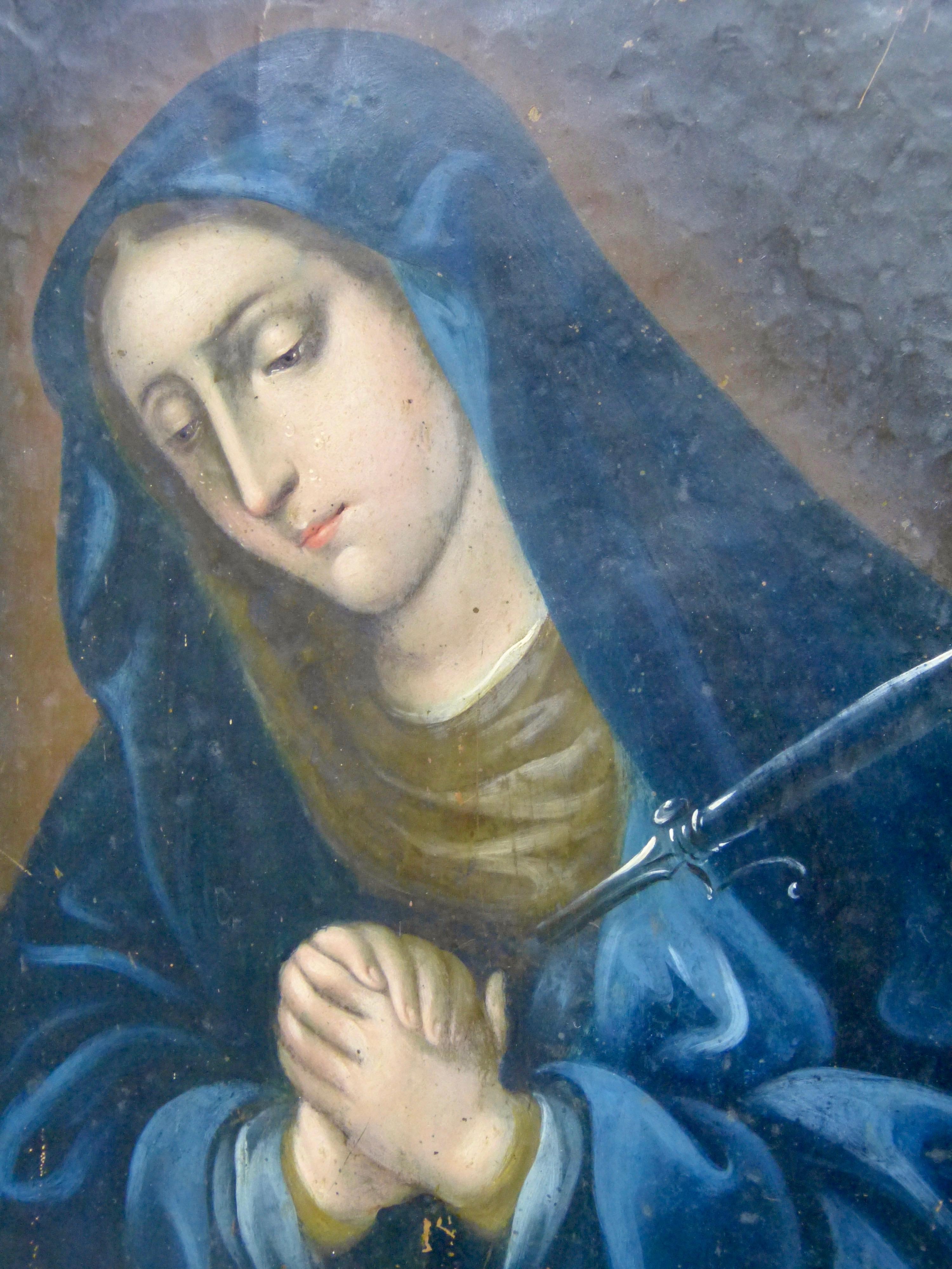 Spanish Colonial Oil on Copper Retablo Painting Virgin Dolorosa 18th Century In Good Condition For Sale In Torreon, Coahuila