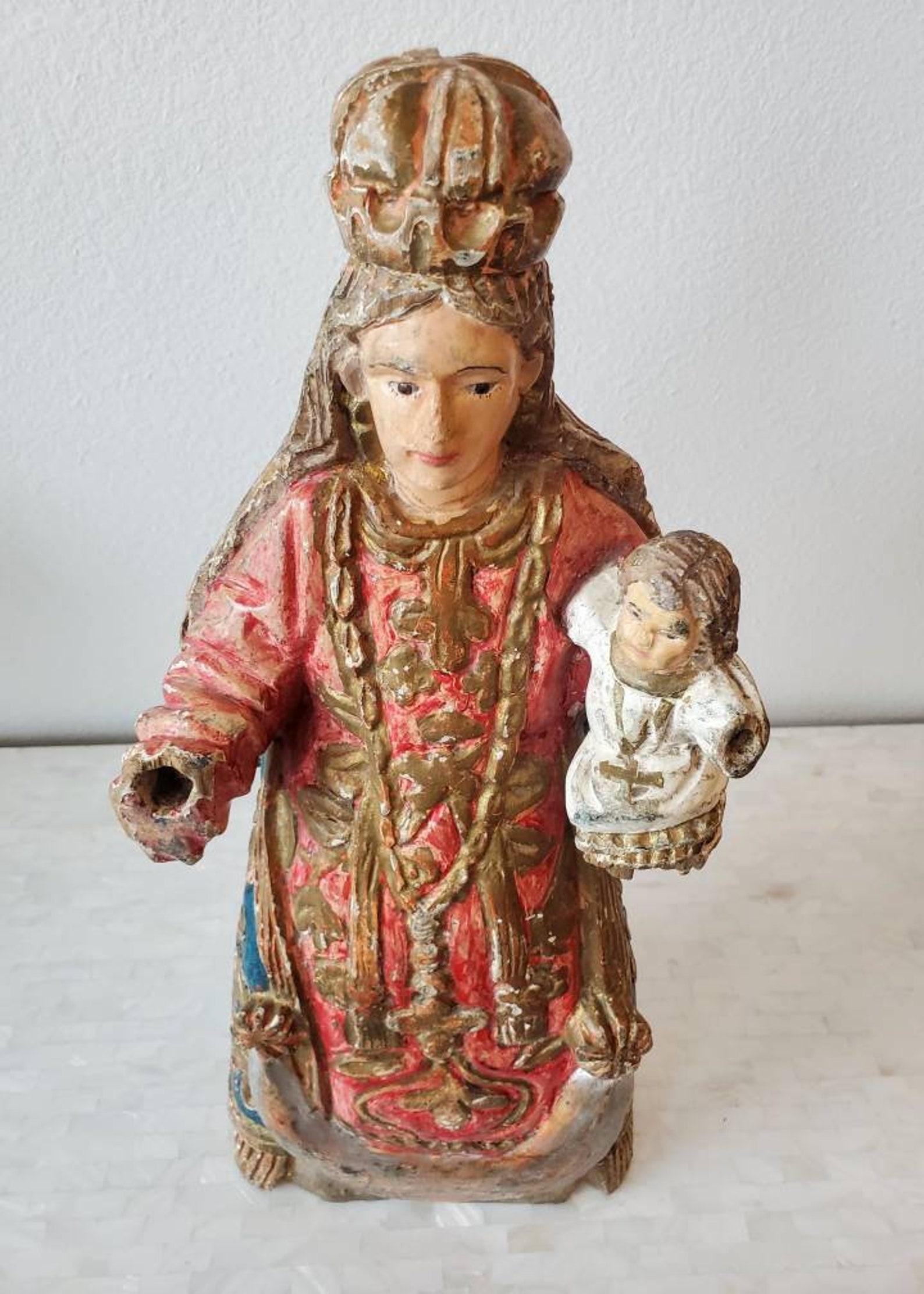 Antike religiöse spanische Santo-Altarfigur aus der spanischen Kolonialzeit (Spanisch Kolonial) im Angebot
