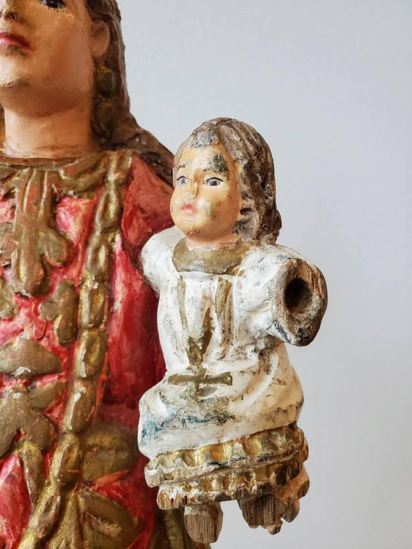 Antike religiöse spanische Santo-Altarfigur aus der spanischen Kolonialzeit (Mexikanisch) im Angebot