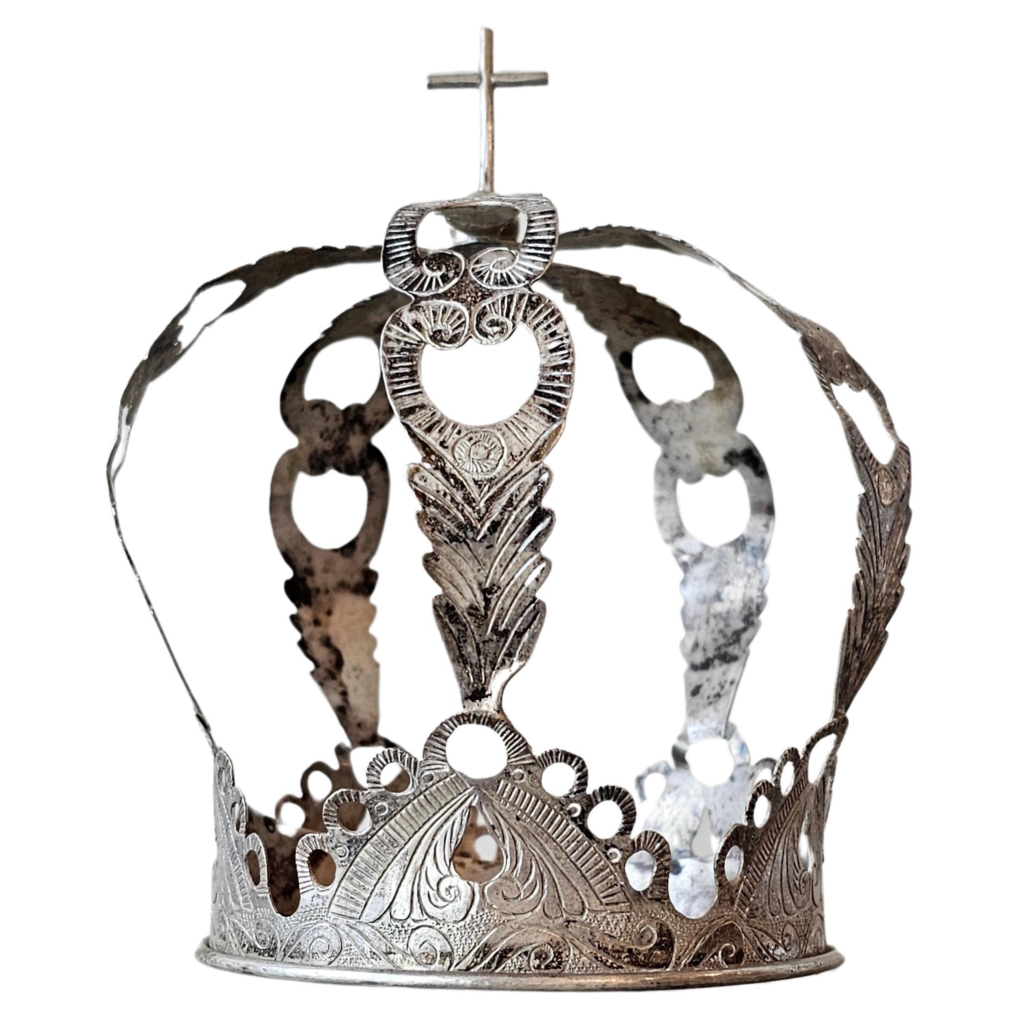 Ancienne couronne de Santo en argent de l'époque coloniale espagnole 