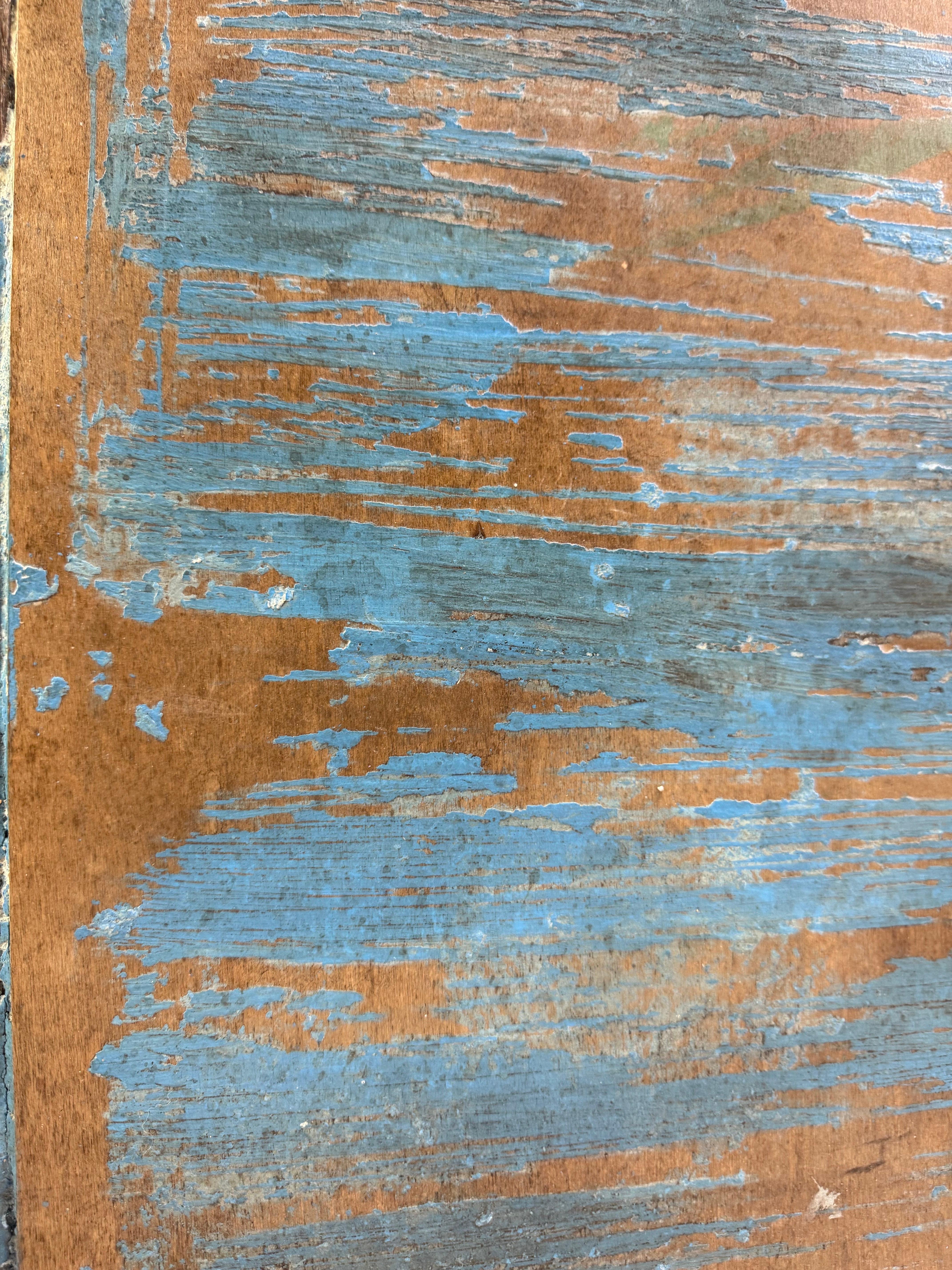 Antigua Mesa de Escribir Tallada de Estilo Colonial Español con Cajón en venta 6