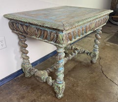 Antigua Mesa de Escribir Tallada de Estilo Colonial Español con Cajón