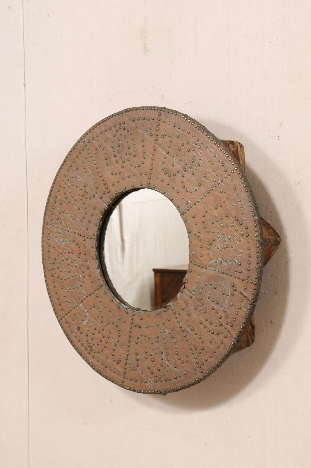 Antique Spanish Copper Brazier Round Mirror In Good Condition For Sale In Atlanta, GA