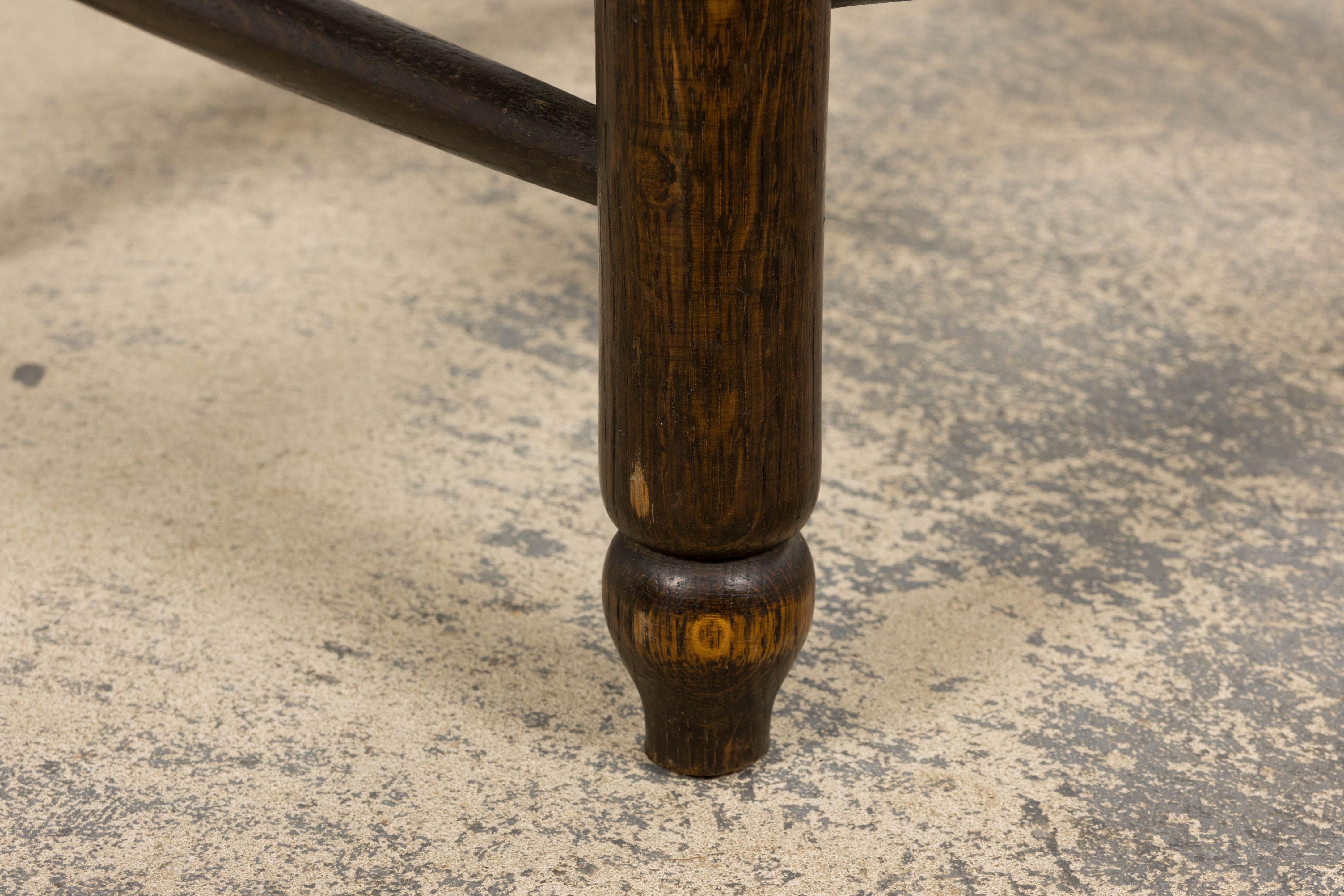 Sedie da pranzo antiche in quercia spagnola con schienale a scaletta - Set di 10 sedie in vendita 7