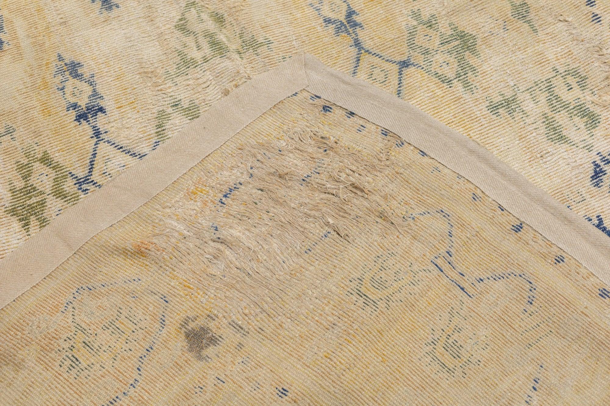 Tapis Cuenca espagnol ancien 6'9'' x 9'9'' en vente 5