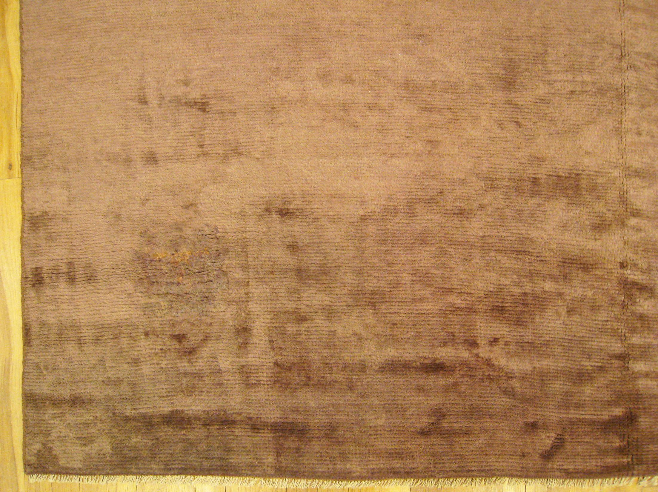 Antiker spanischer dekorativer orientalischer Savonnerie-Teppich in Galeriegröße (Handgeknüpft) im Angebot