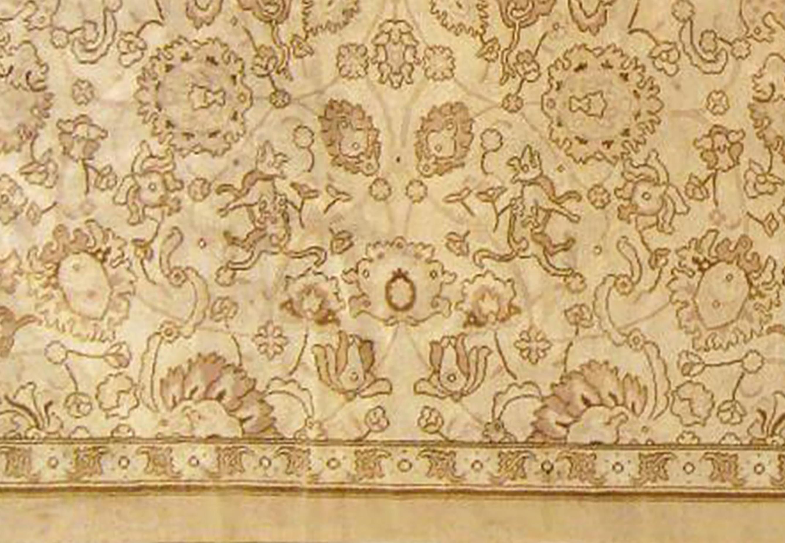 Antiker spanischer dekorativer orientalischer Savonnerie-Teppich in Zimmergröße  im Zustand „Gut“ im Angebot in New York, NY