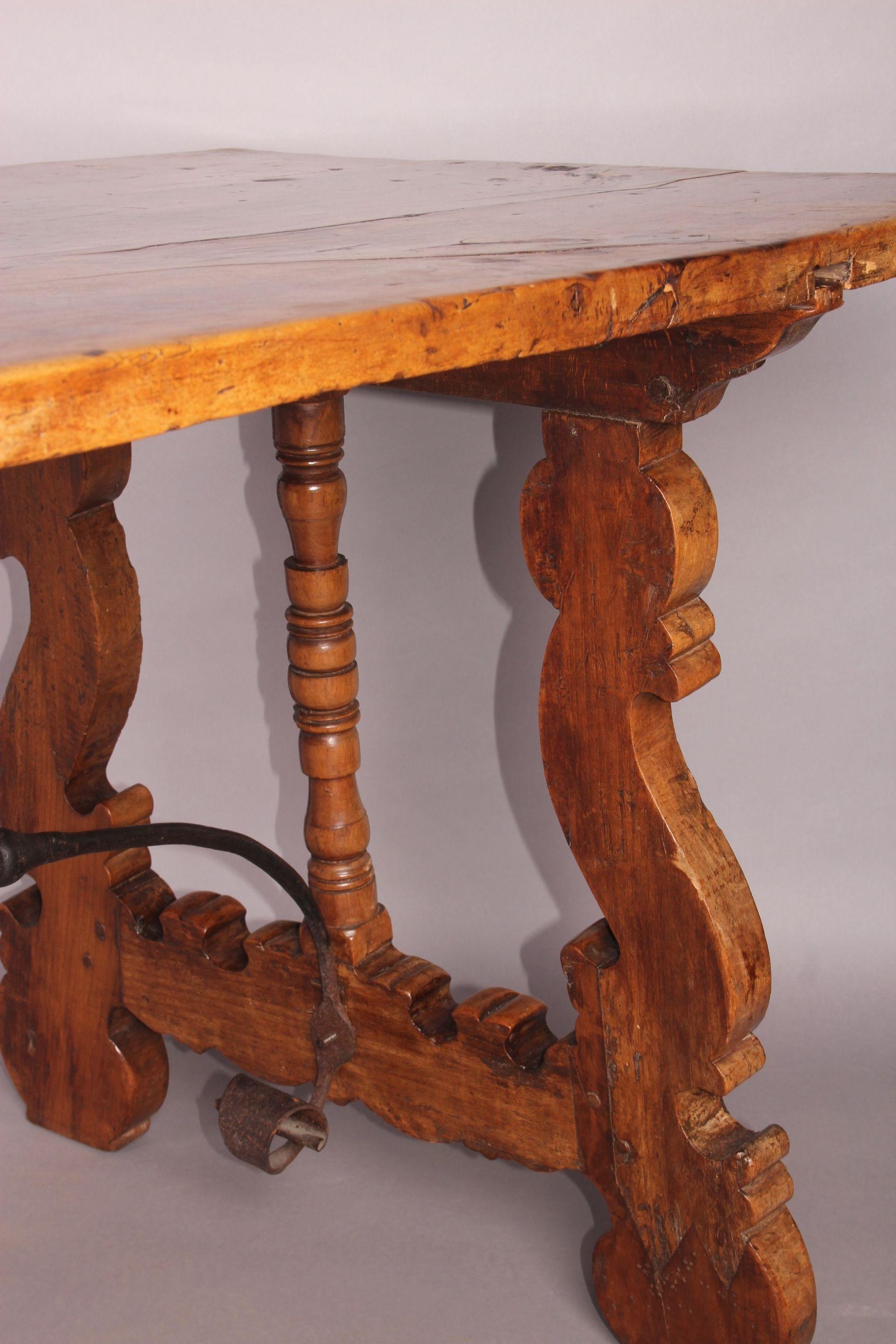 Antique Spanish Dinning Table For Sale 5