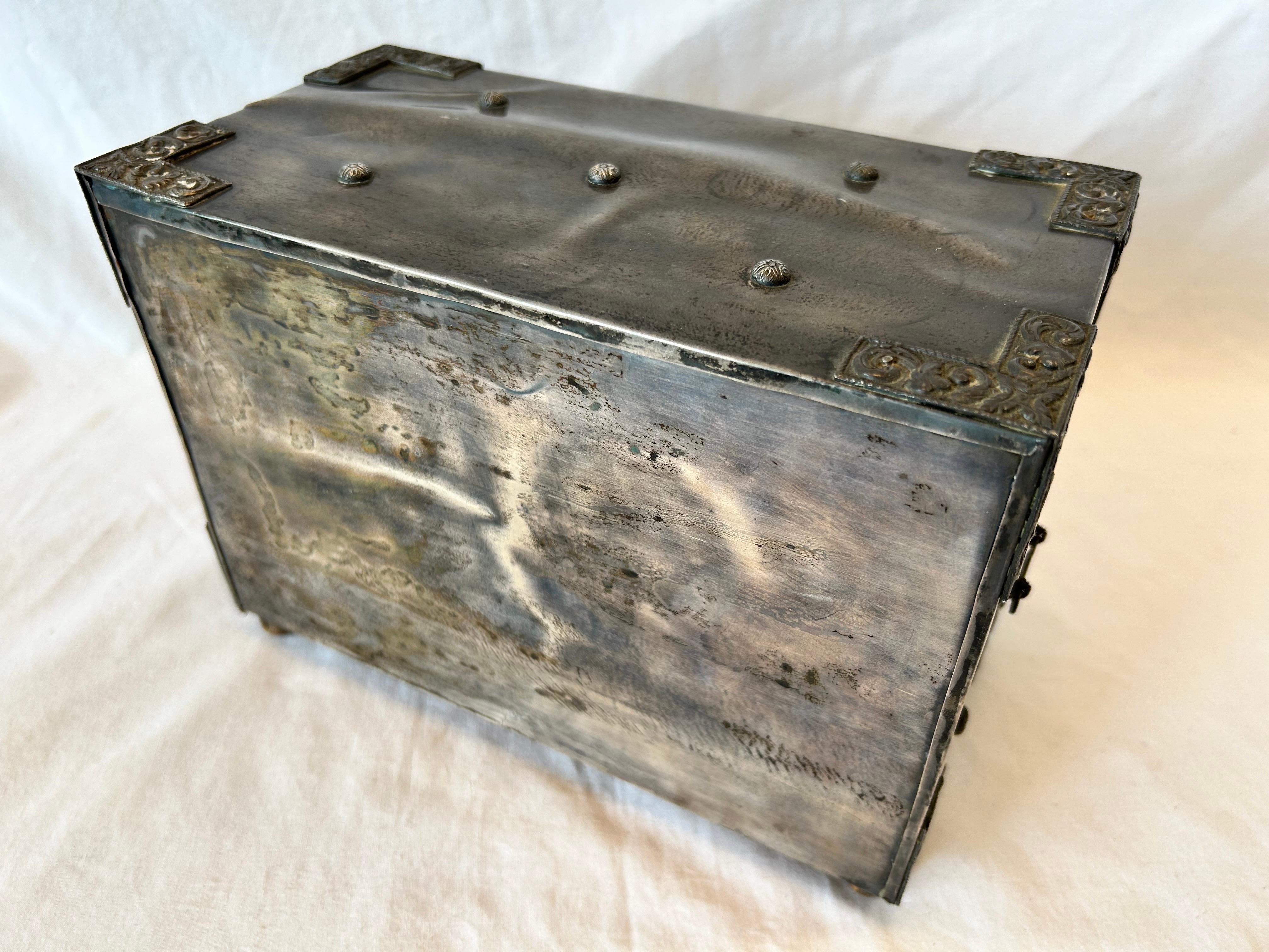 Antique Spanish Embossed Silver Baroque Style Six Drawer Casket Siege of Toledo For Sale 12