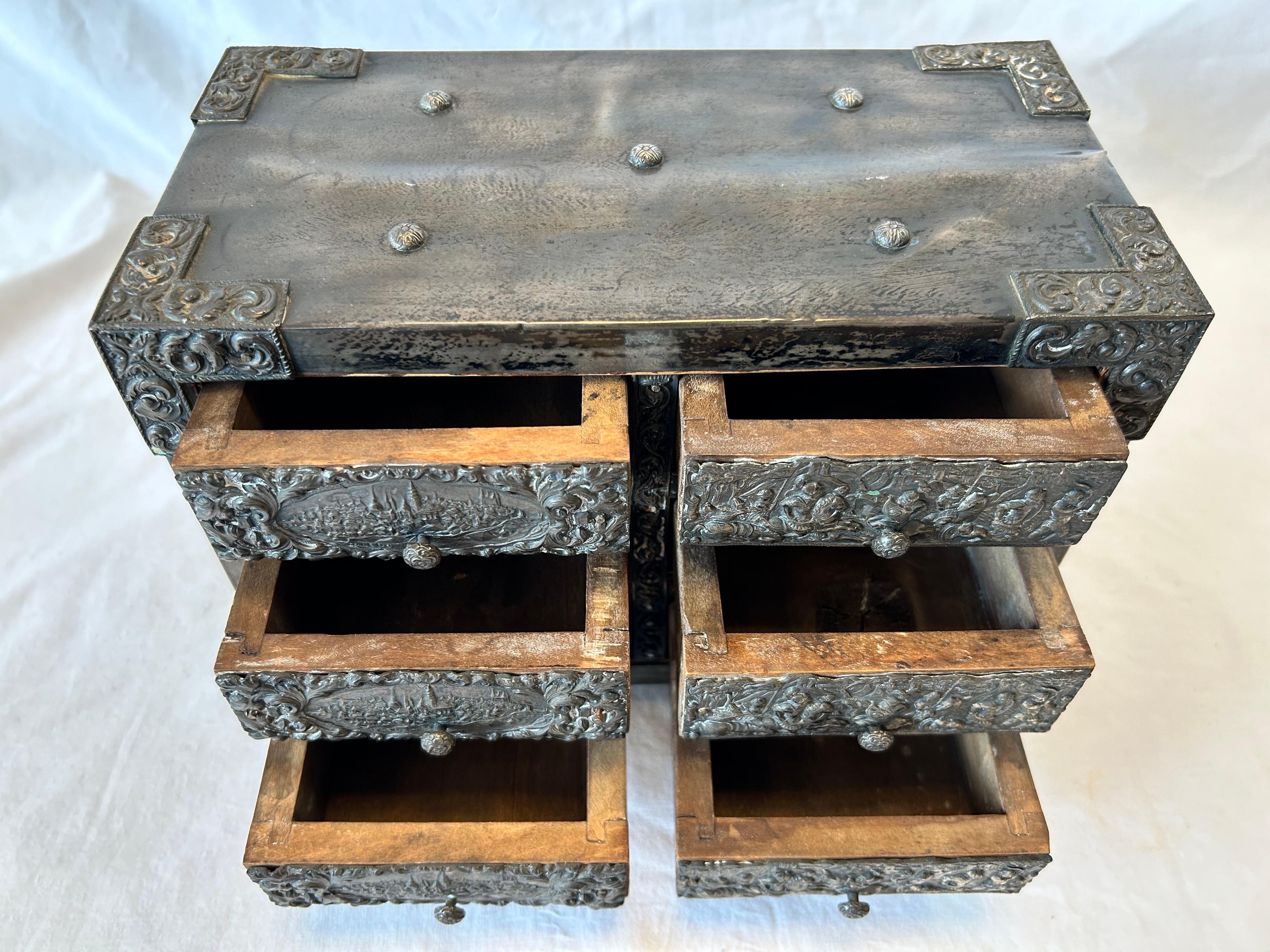 Antique Spanish Embossed Silver Baroque Style Six Drawer Casket Siege of Toledo For Sale 14