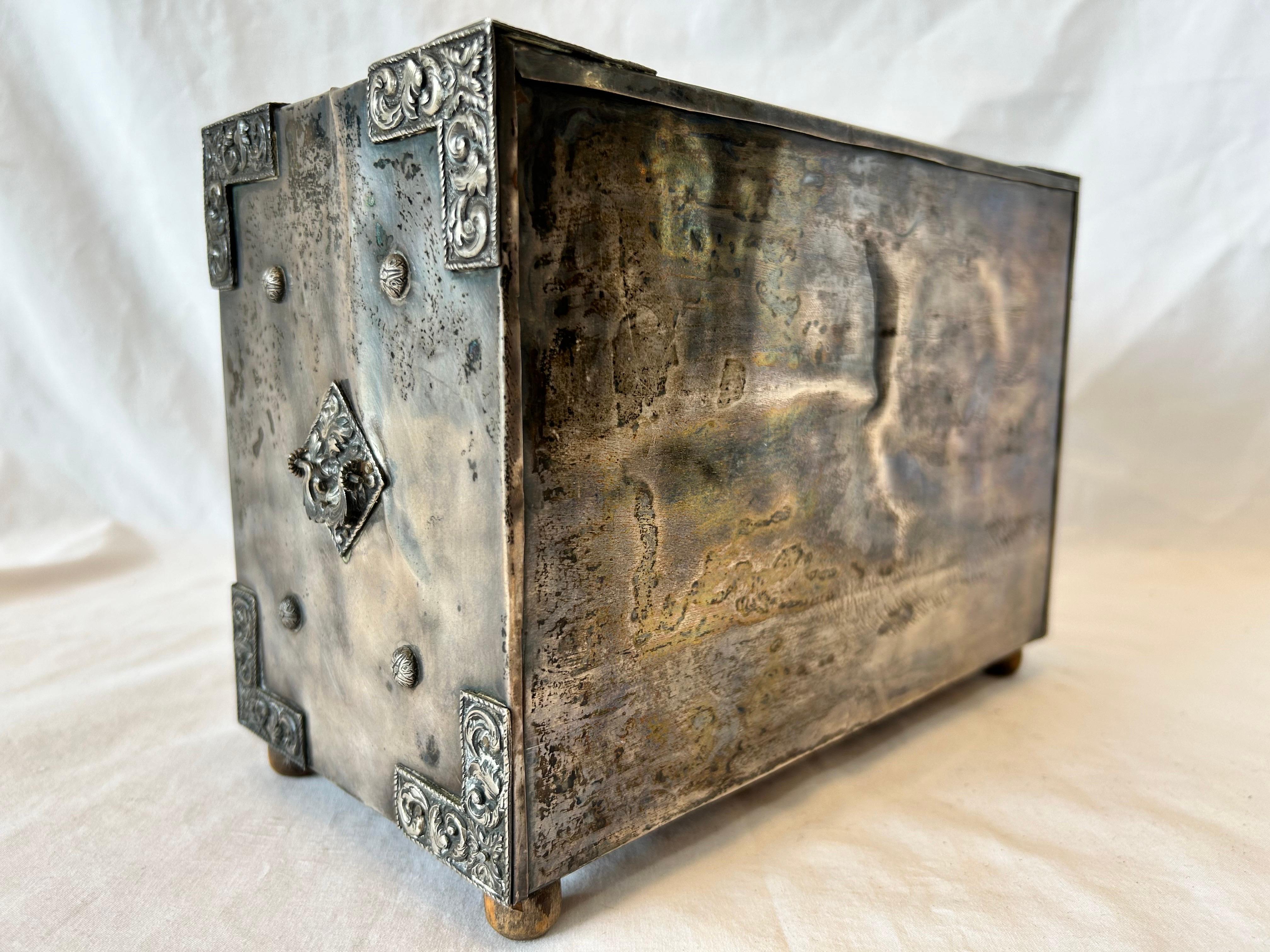20th Century Antique Spanish Embossed Silver Baroque Style Six Drawer Casket Siege of Toledo For Sale