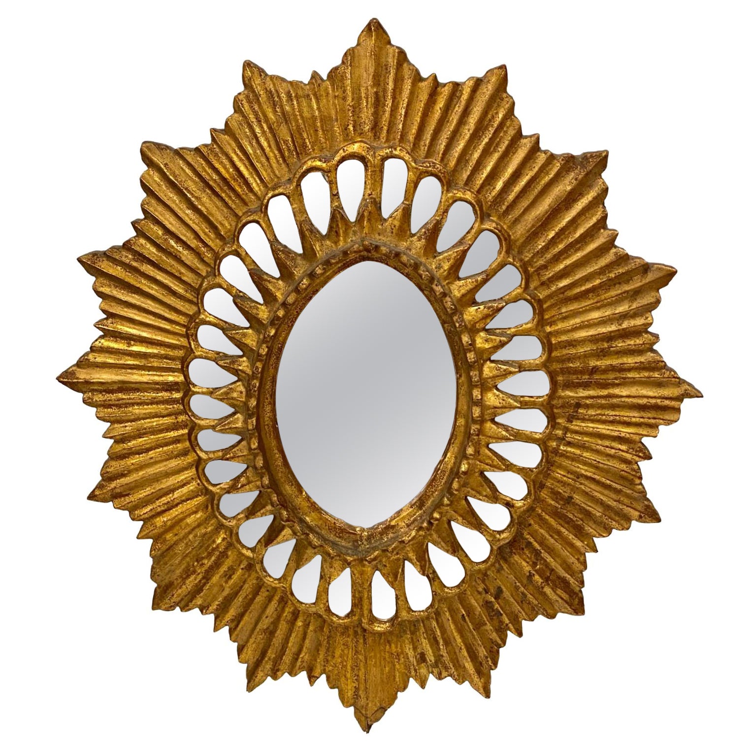 Antique Mirror spagnolo in legno dorato in vendita