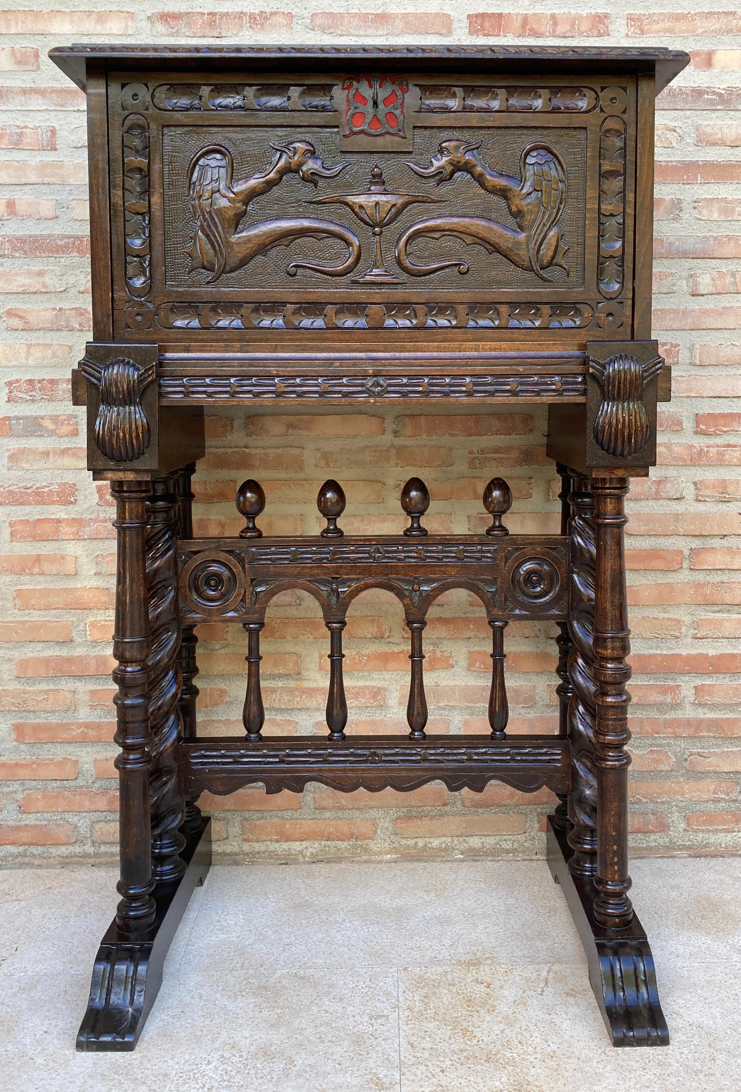 Baroque Antique Spanish Renaissance Bar Cabinet in Oak, 1890 For Sale