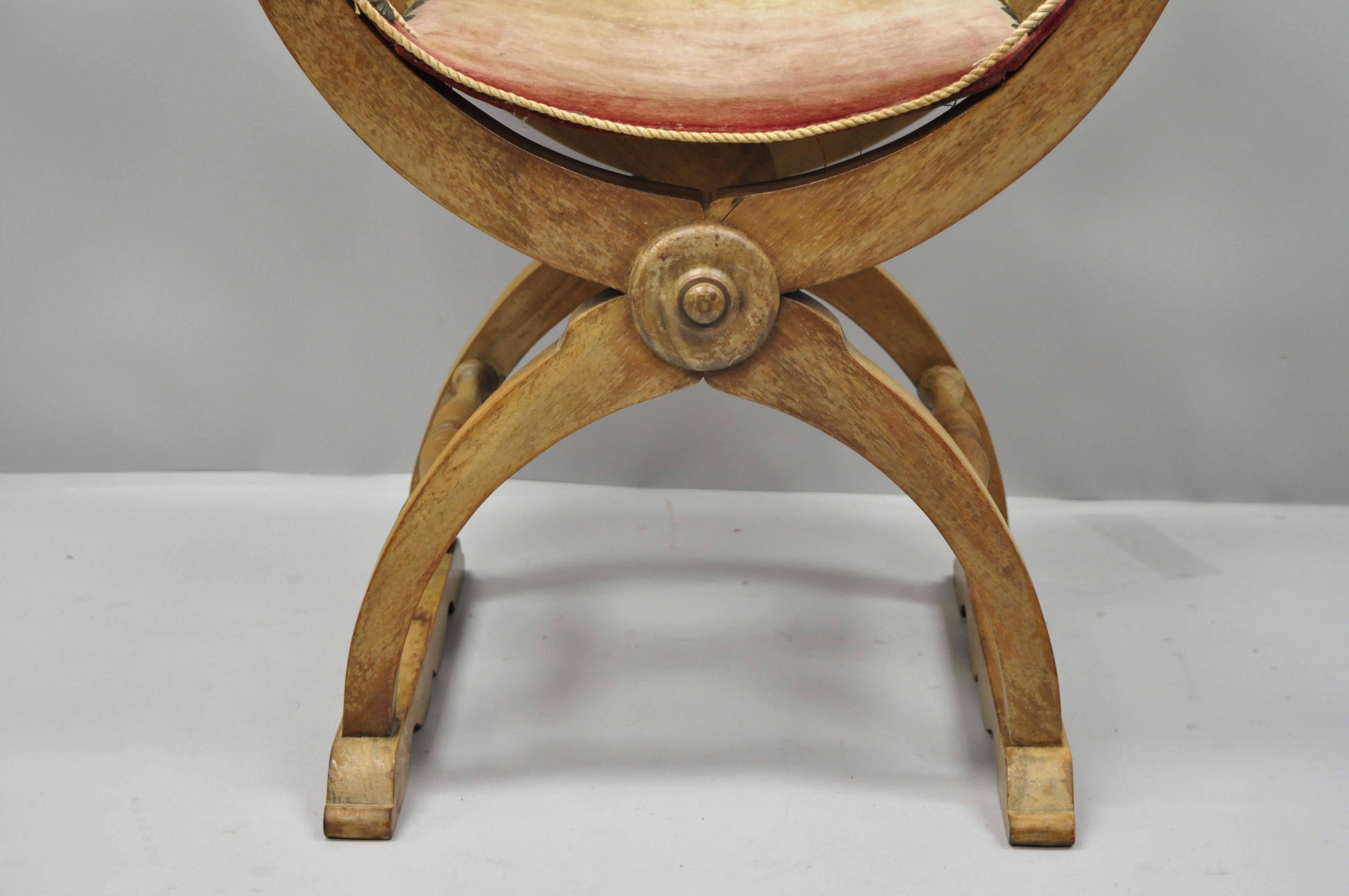 Antique Spanish Renaissance Curule Savonarola Throne Chair Armchair In Good Condition In Philadelphia, PA