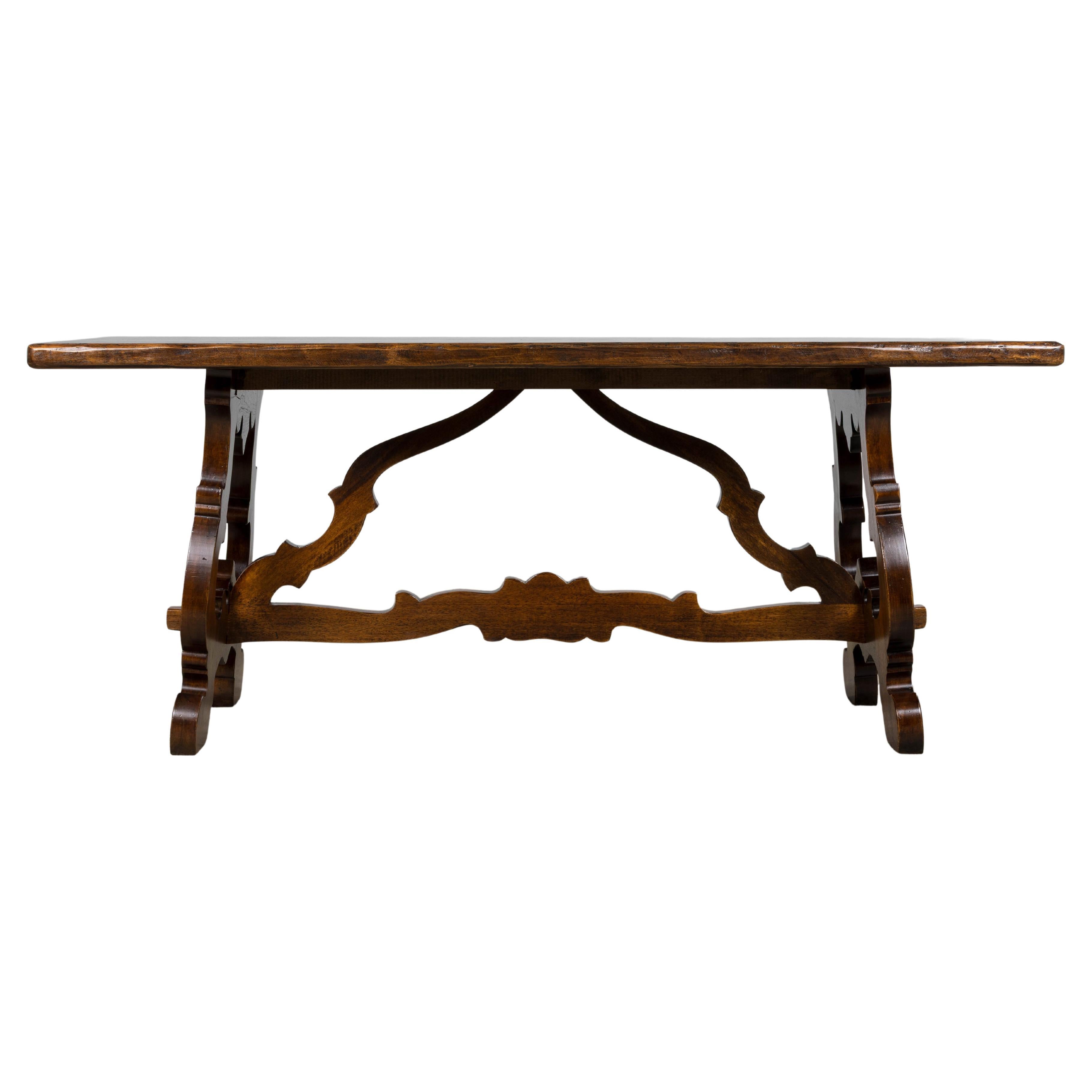 Antico tavolo da pranzo a cavalletto in noce del Rinascimento spagnolo in vendita