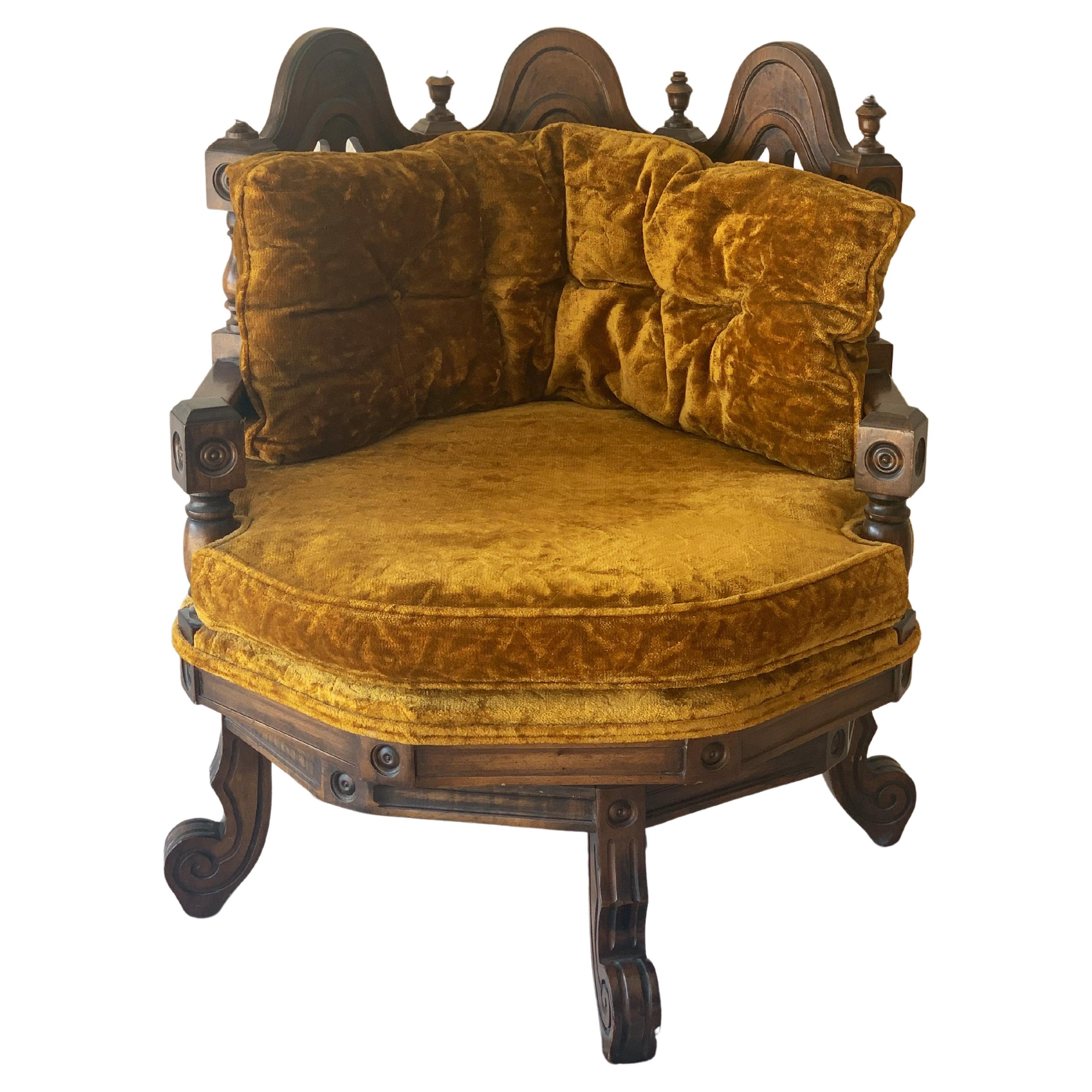 Silla de centro antigua de estilo renacimiento español Estadounidense en venta