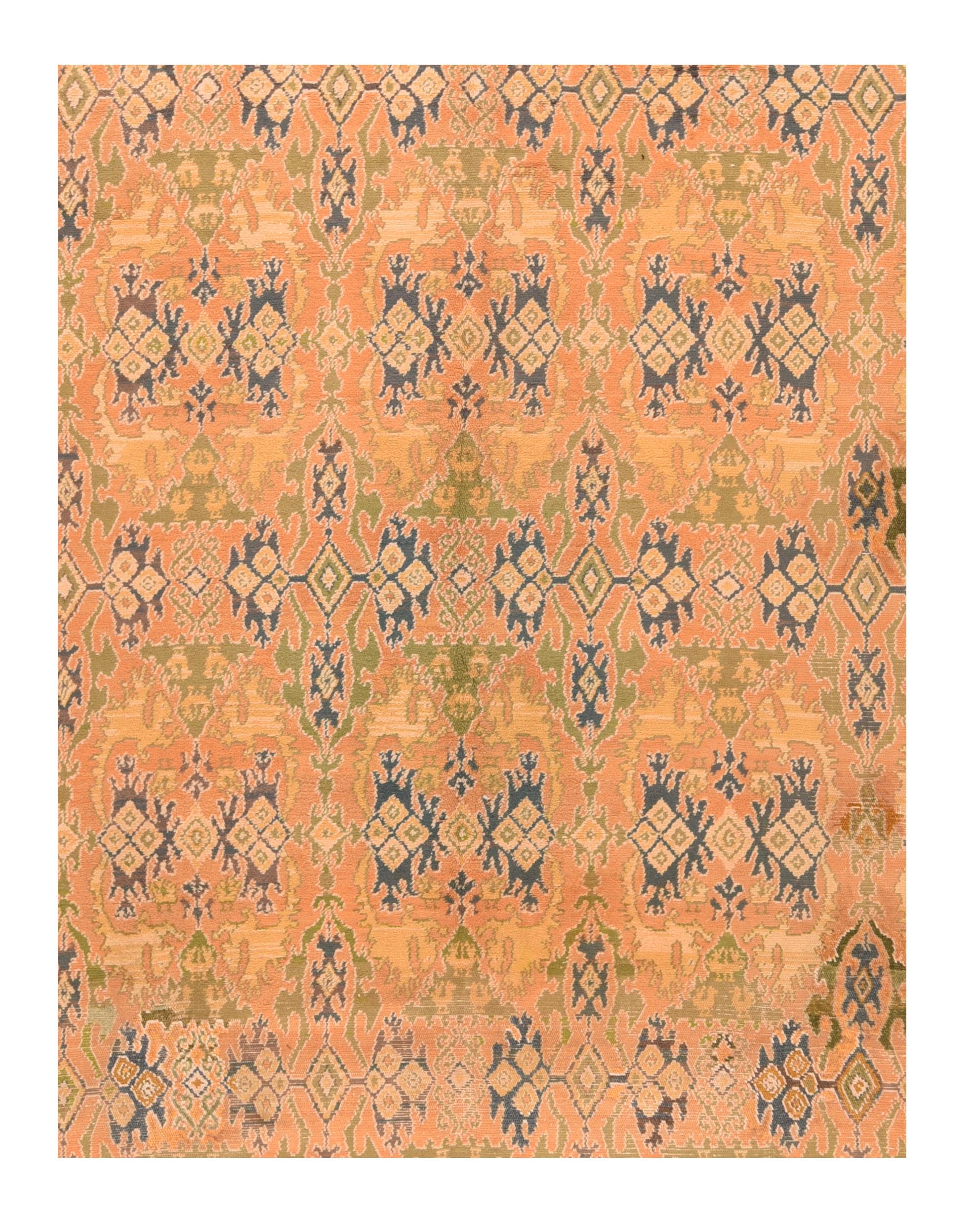 Antique Spanish Rug In Good Condition For Sale In New York, NY