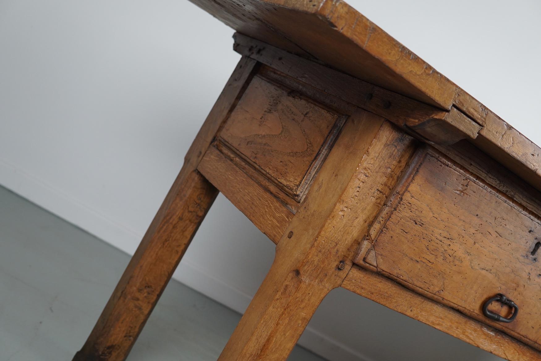 Antique Spanish Rustic Farmhouse Chestnut Side Table / Console, 18th Century For Sale 6
