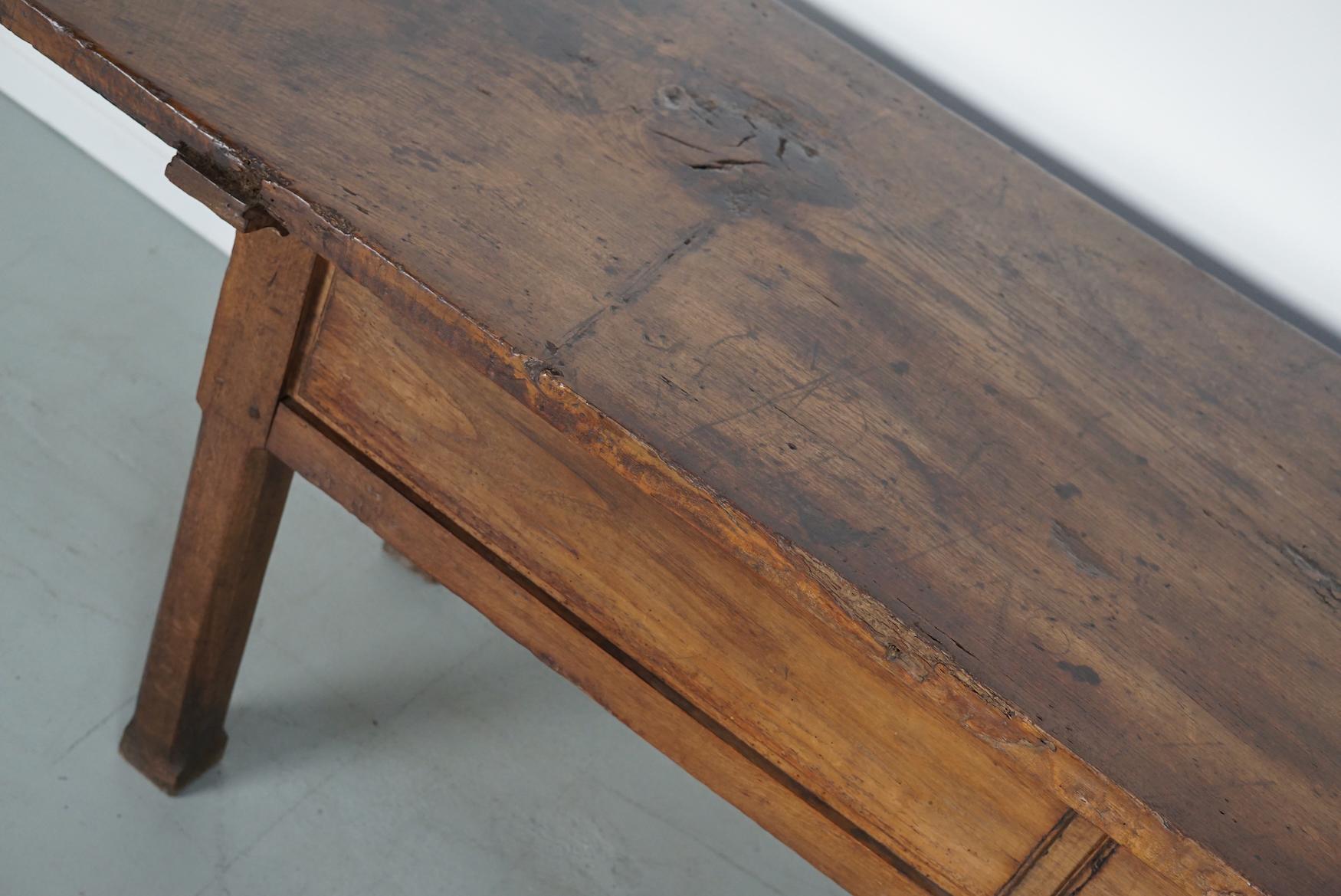 Antique Spanish Rustic Farmhouse Chestnut Side Table / Console, 18th Century For Sale 14