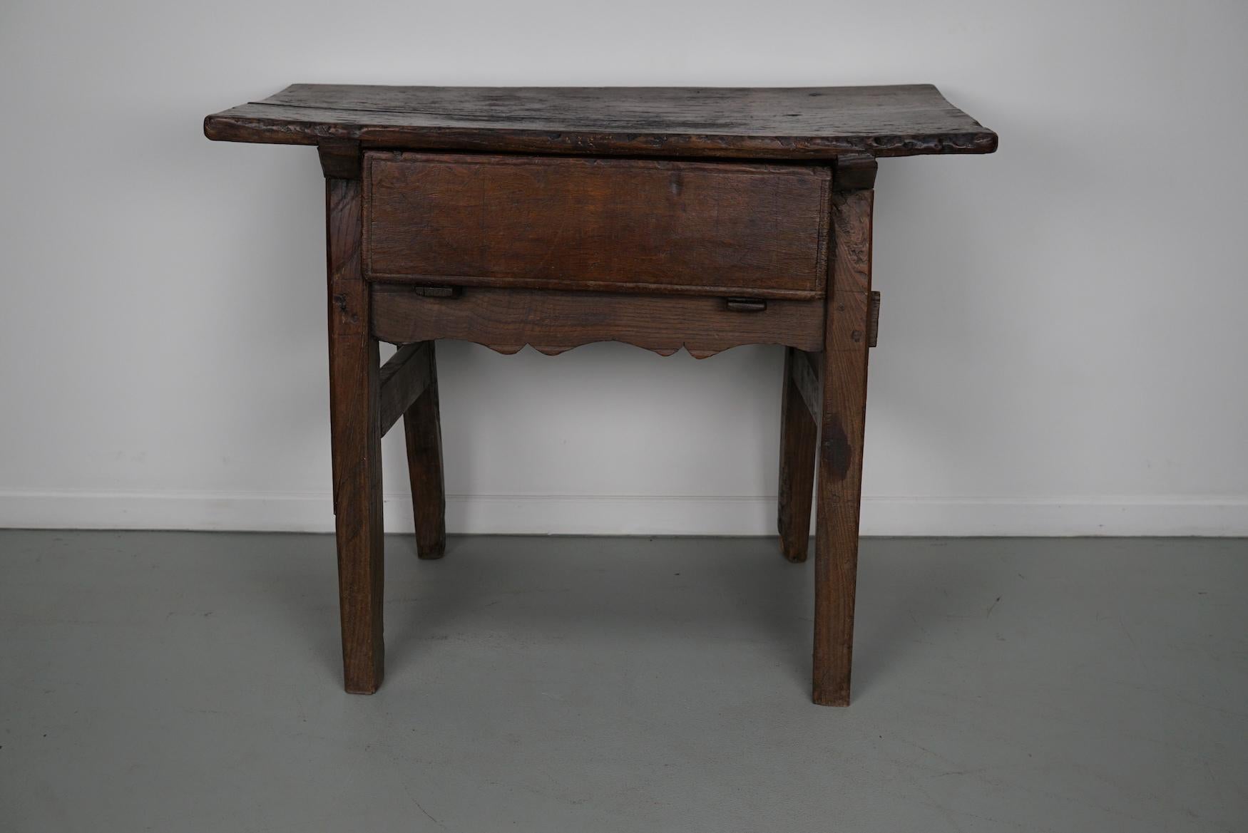 18th Century and Earlier Antique Spanish Rustic Farmhouse Chestnut Side Table / Console, 18th Century